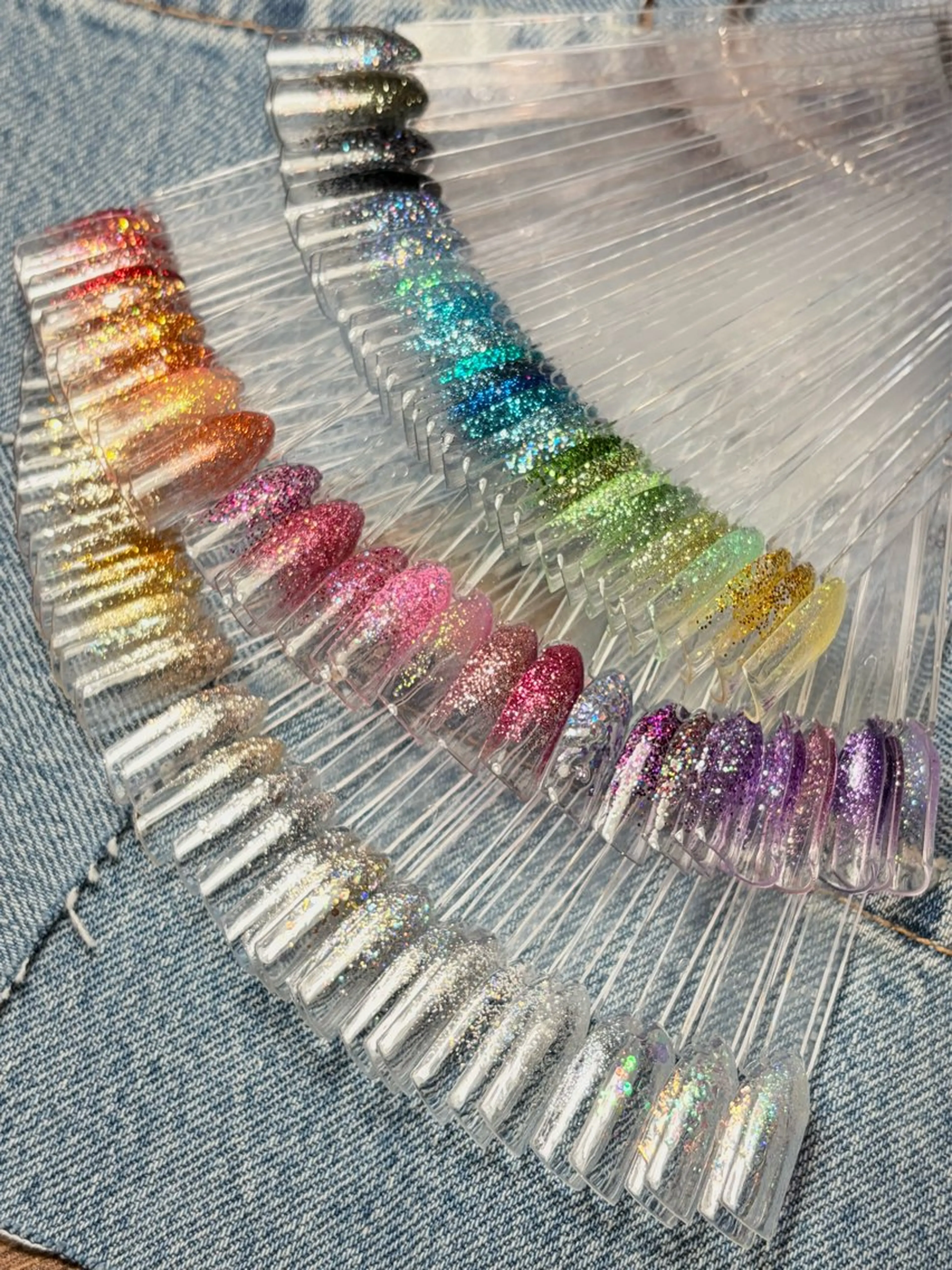 ネイル ラメ(グリッター) ラメグラデーション 🌻Sunrich Fuka🌻のネイルデザイン