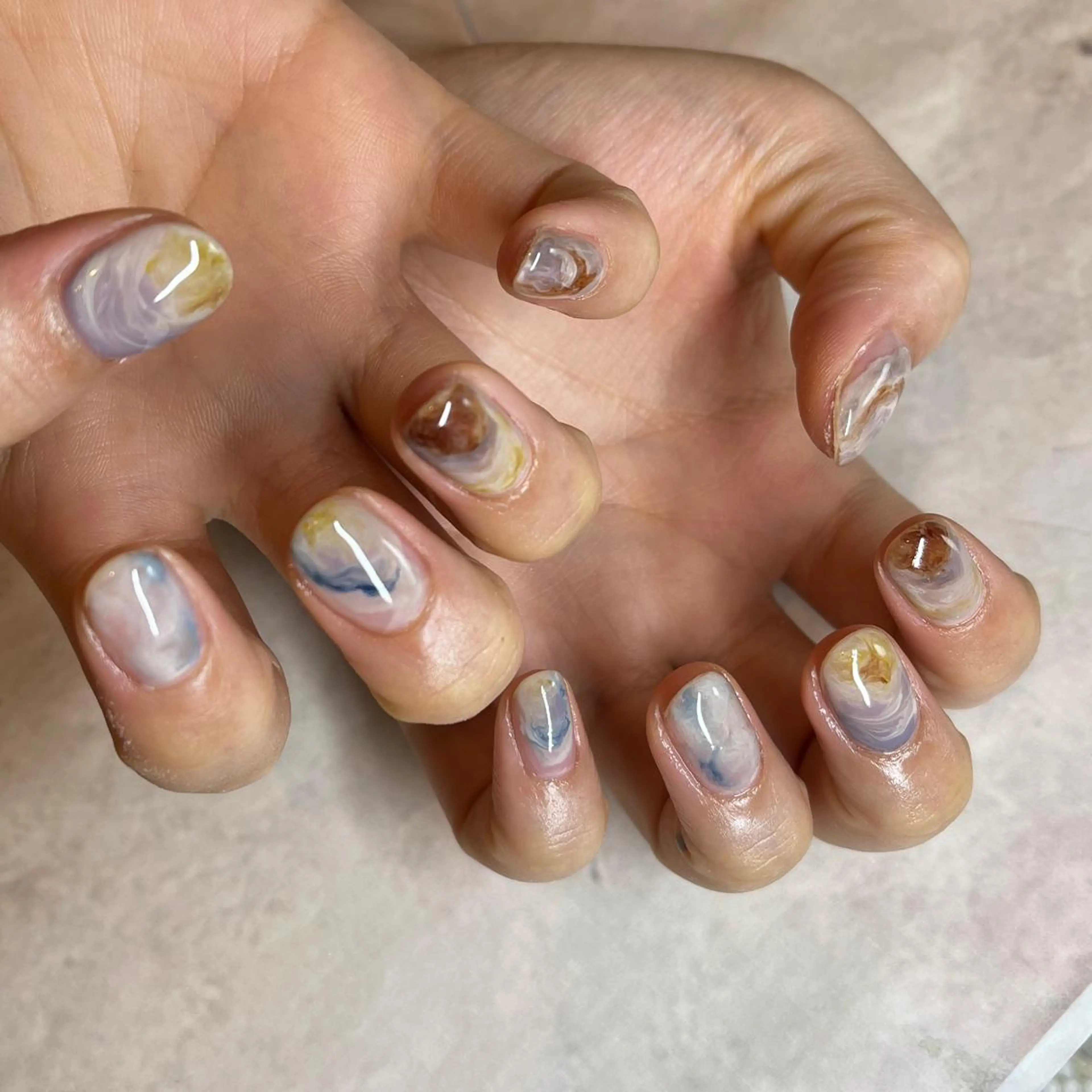 ネイル ニュアンスネイル フリーランス¨̮⃝ ネイリストOKADAのネイルデザイン