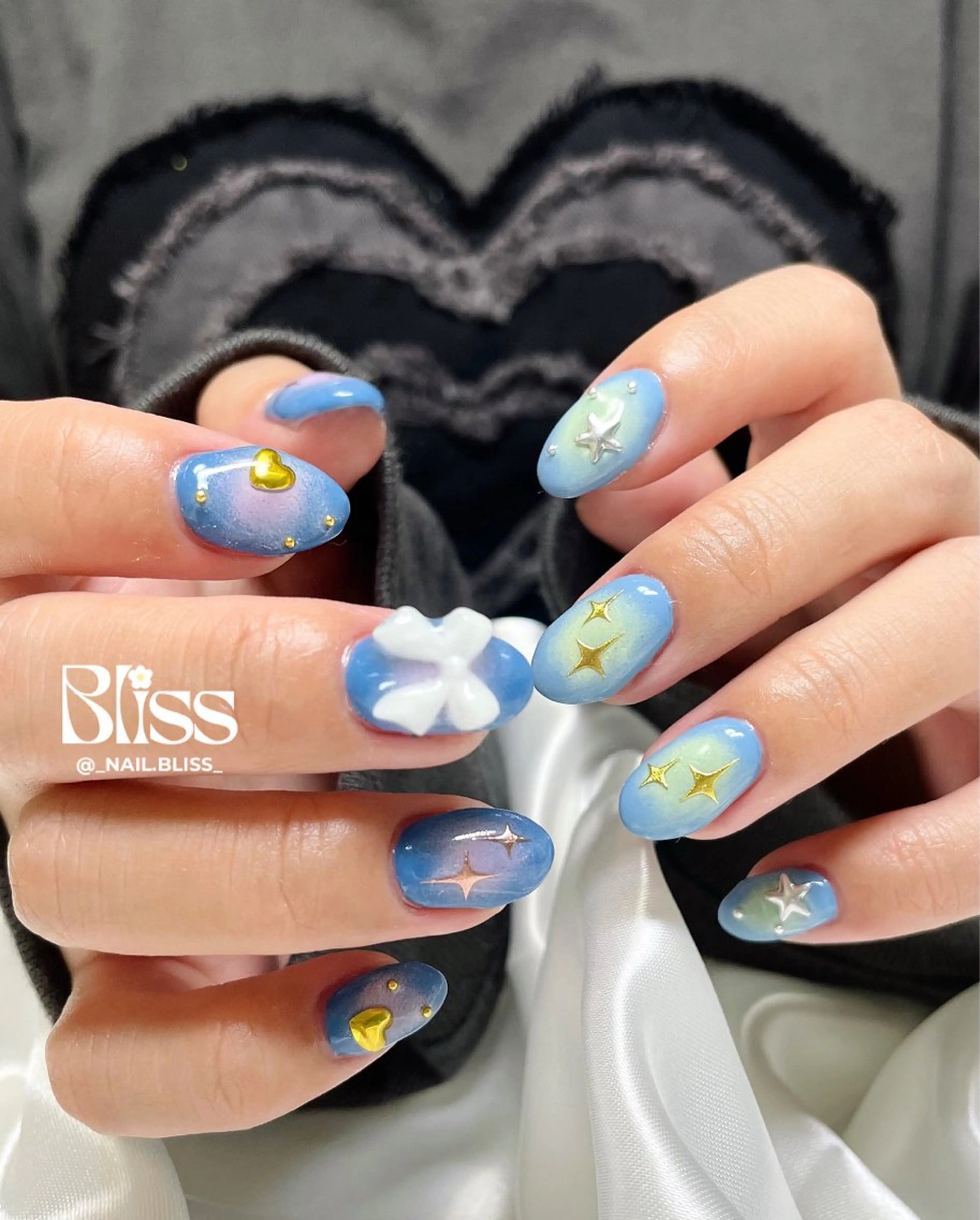 ネイル チークネイル ハンドネイル NAIL BLISSのネイルデザイン