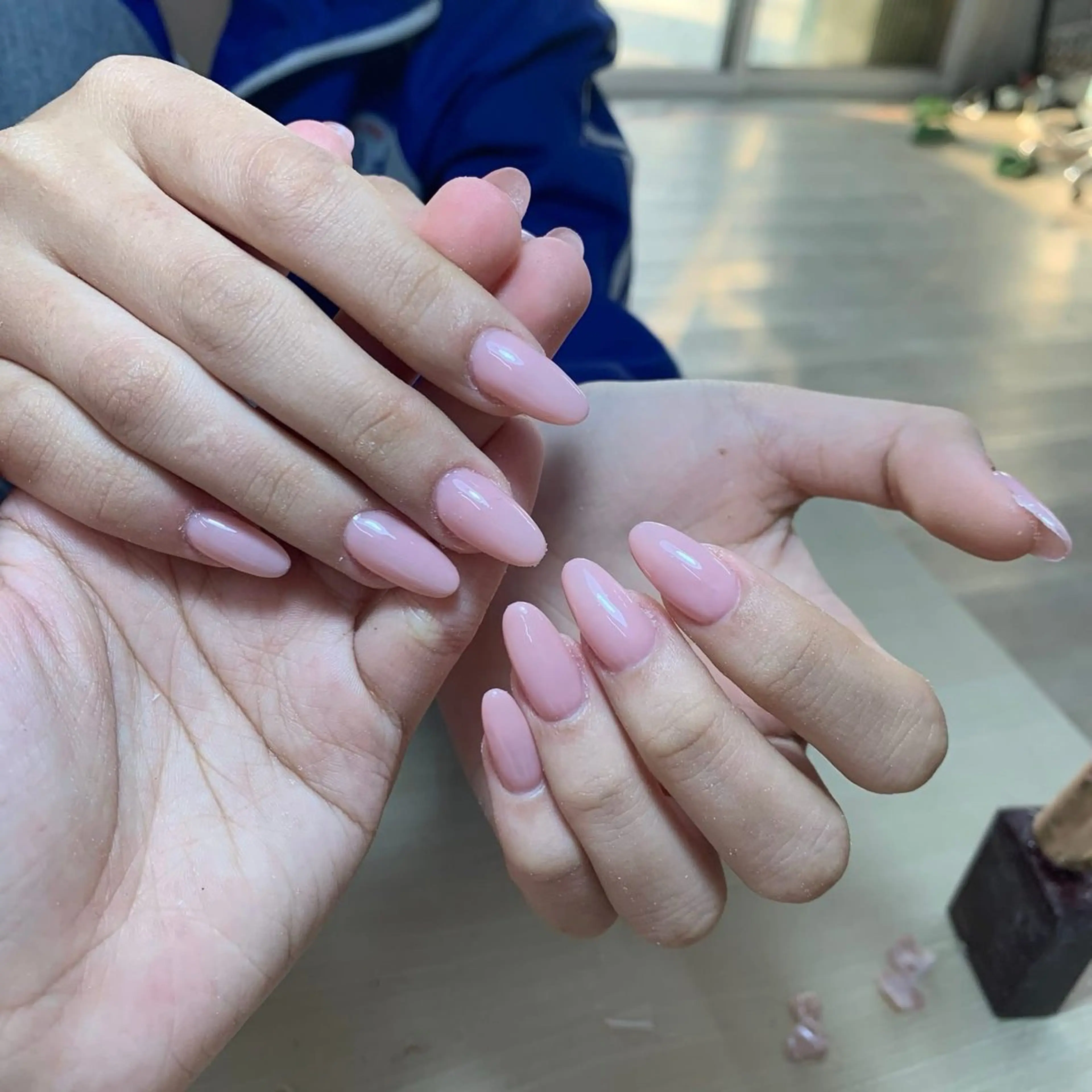 ネイル チークネイル フレンチネイル グラデーション キラキラネイル 韓国ネイル ハンドネイル Minette nailHuongのネイルデザイン