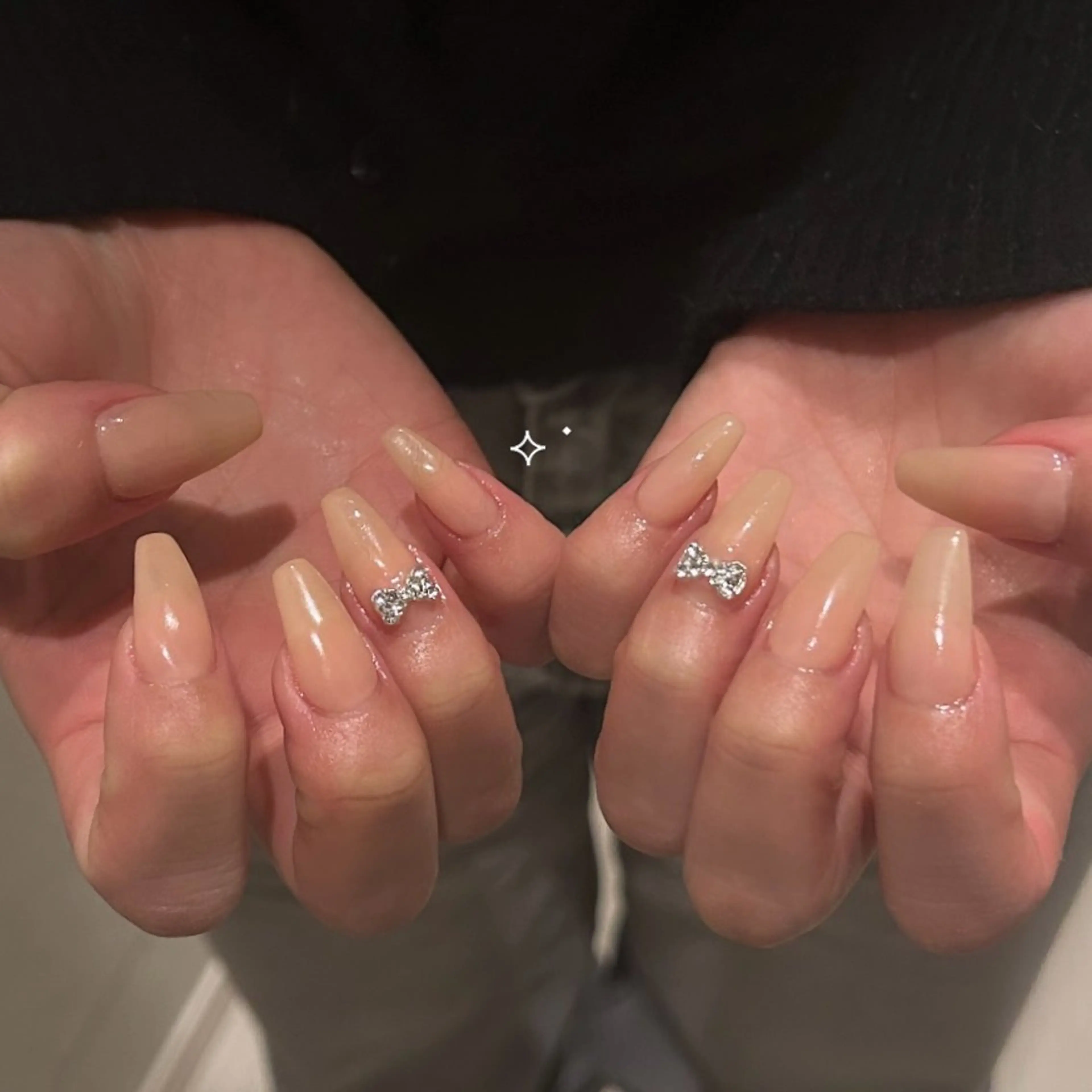 ネイル オフィスネイル ワンカラーネイル 寺尾 美咲のネイルデザイン