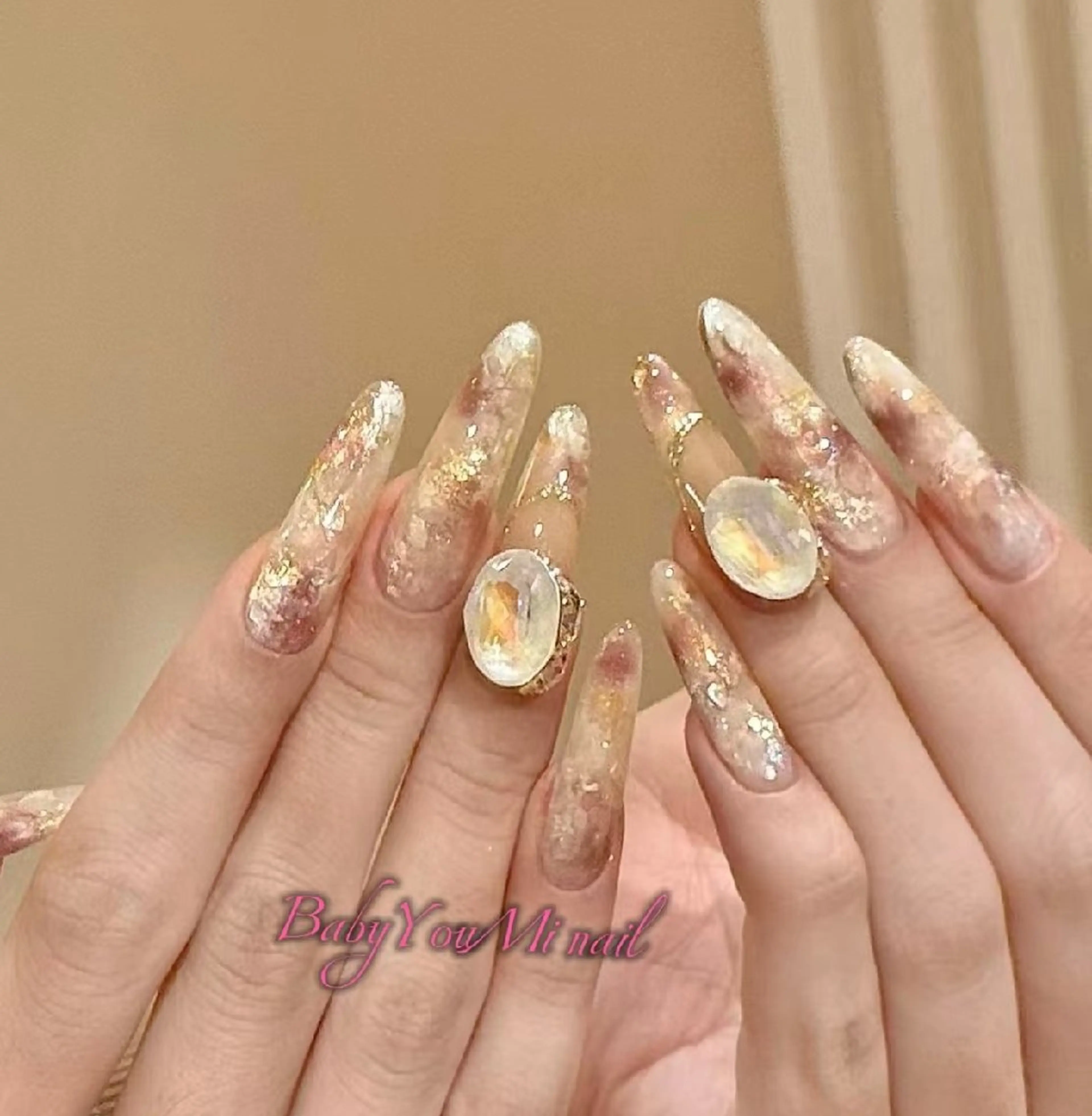 ネイル オーロラネイル フラワーネイル フットネイル フレンチネイル ジェルネイル ハンドネイル Oomiya 服部のネイルデザイン