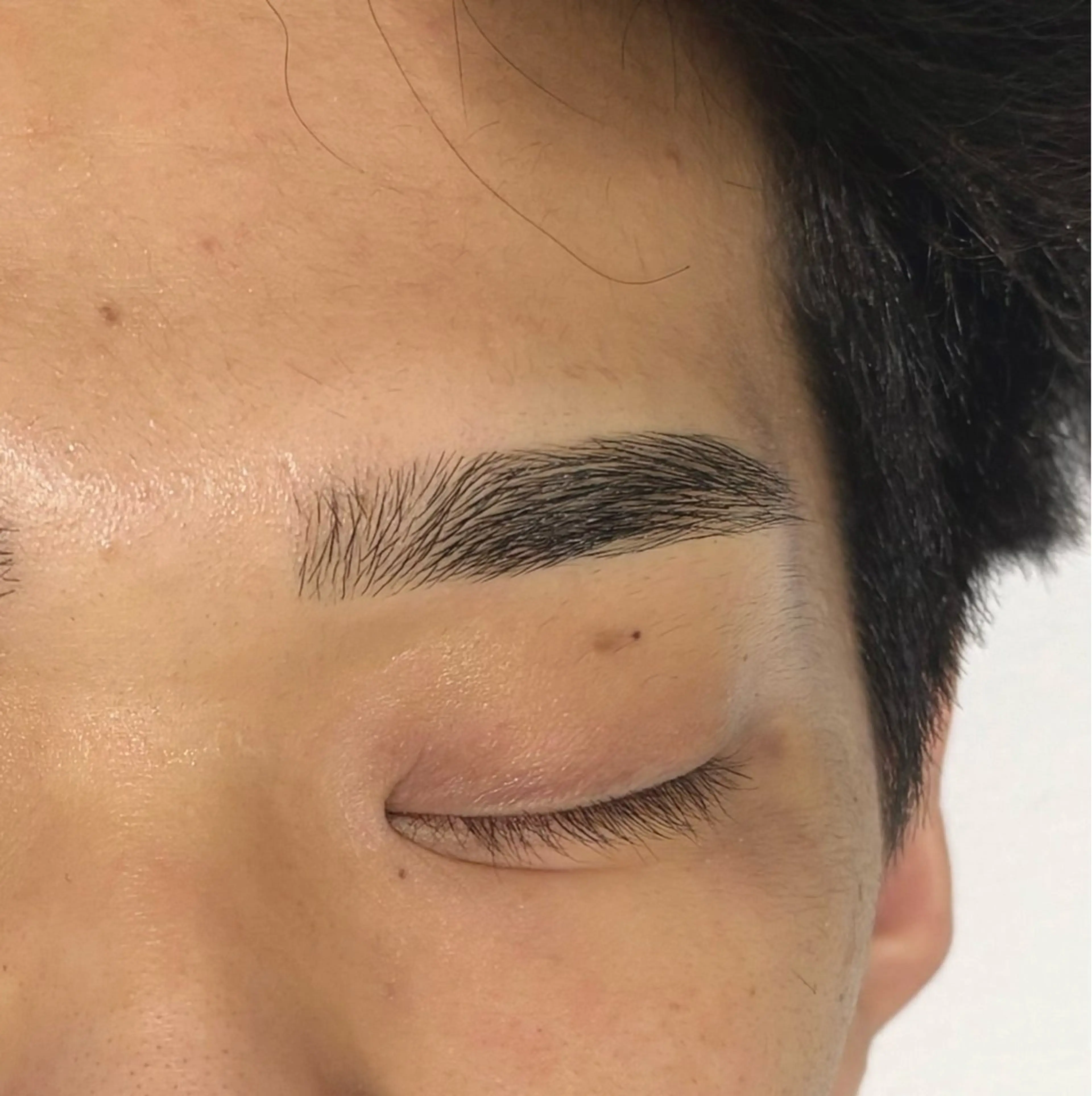 メンズ アイブロウ Eyelash by:ribbon所属・Eyelash by :ribbonの眉毛・アイブロウイメージ