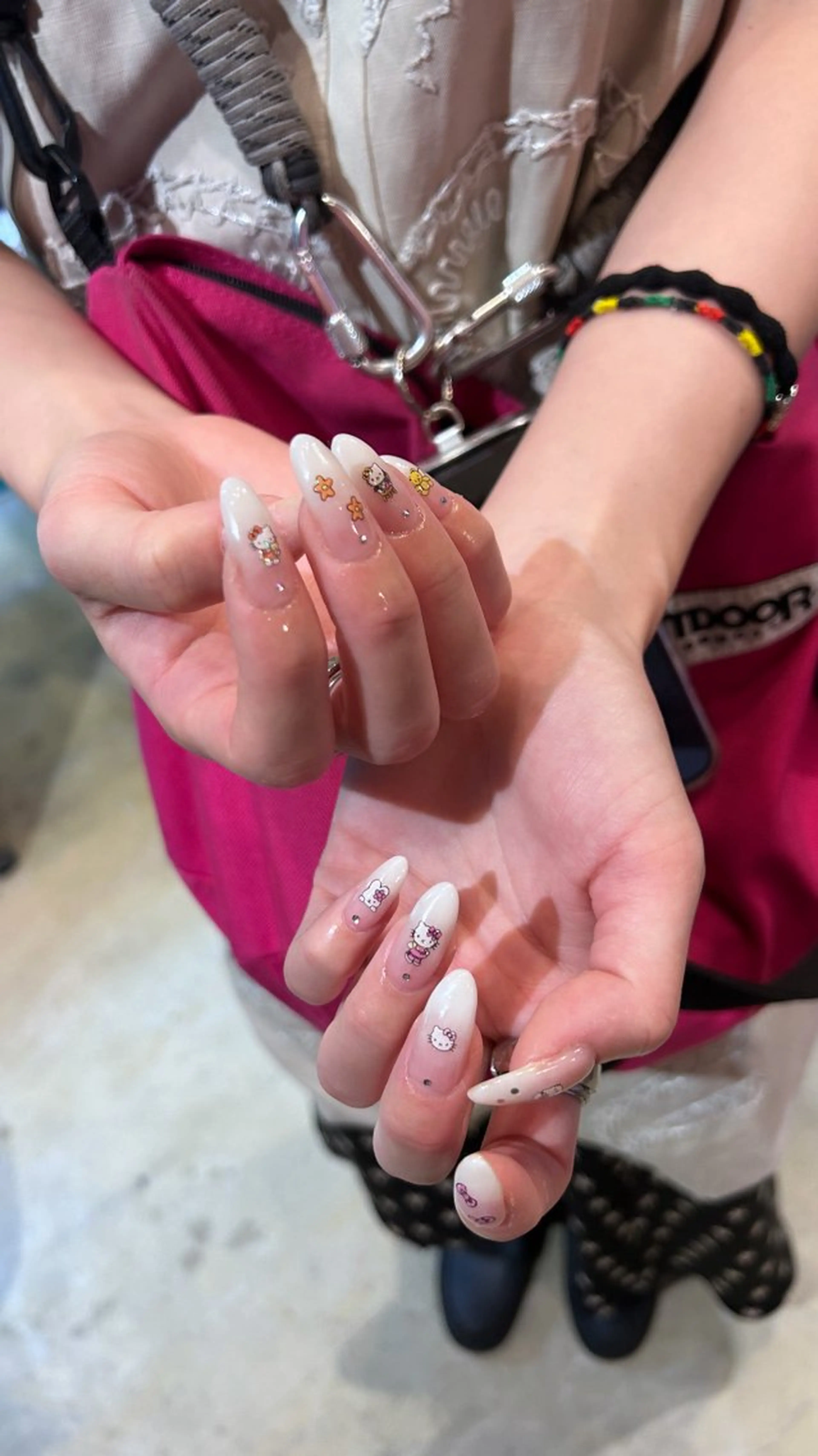 ネイル キラキラオメメ みずなのネイルデザイン