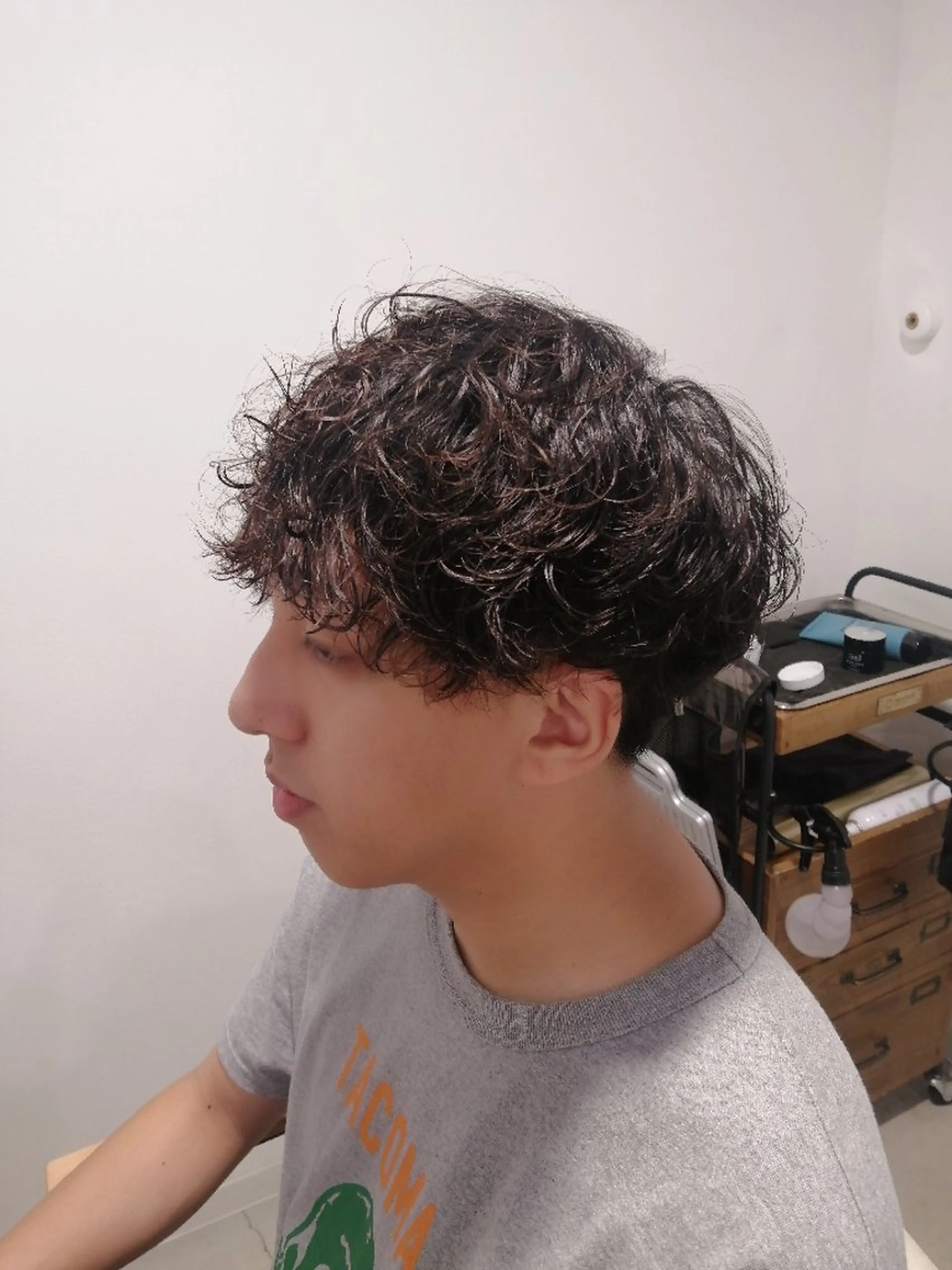 メンズ パーマ ショート メンズパーマ メンズツイストパーマ ツイストパーマ カット パーマ 藤原仁美/レイヤー /透明感カラーのヘアスタイル