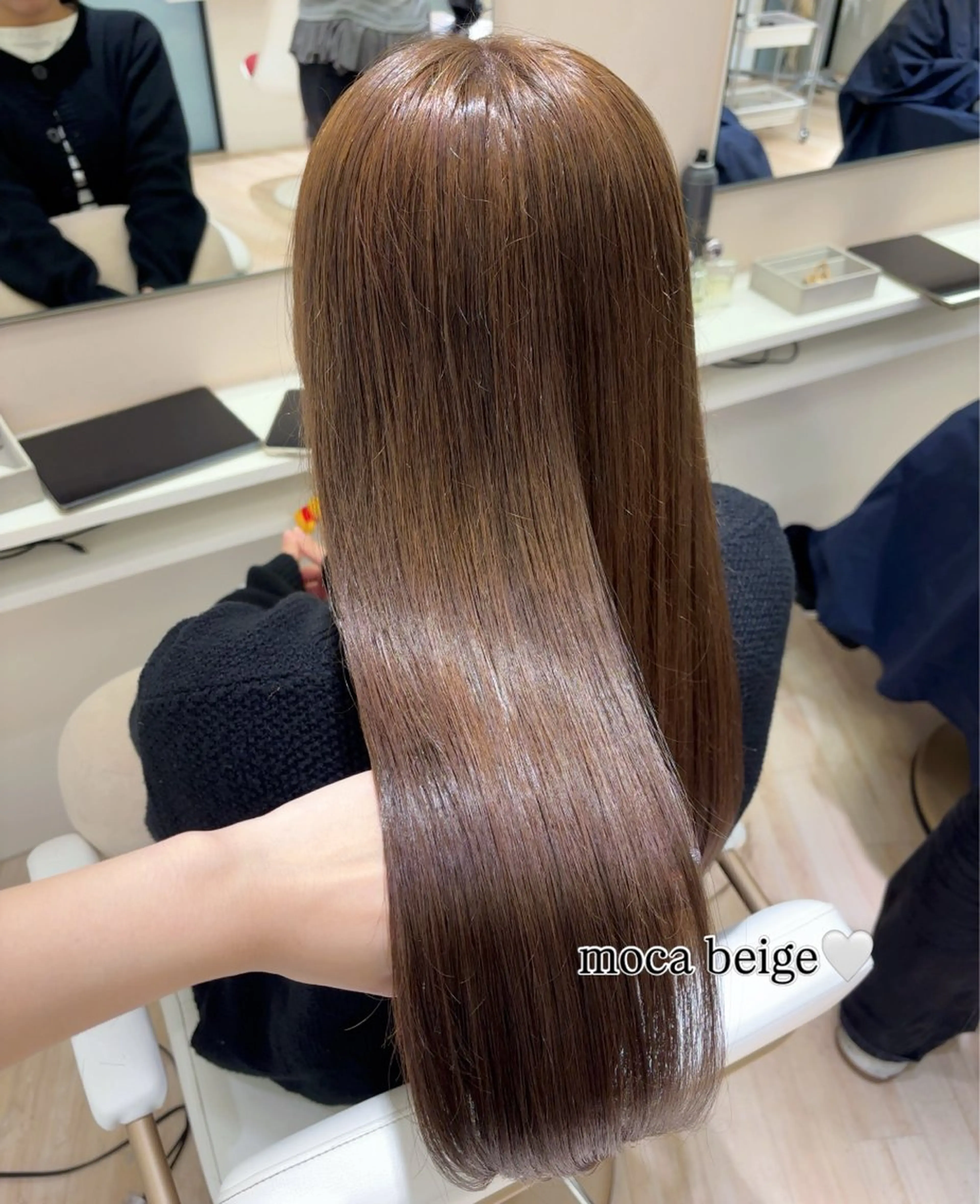 ロング カラー ParveMix 岡本えりかのヘアスタイル