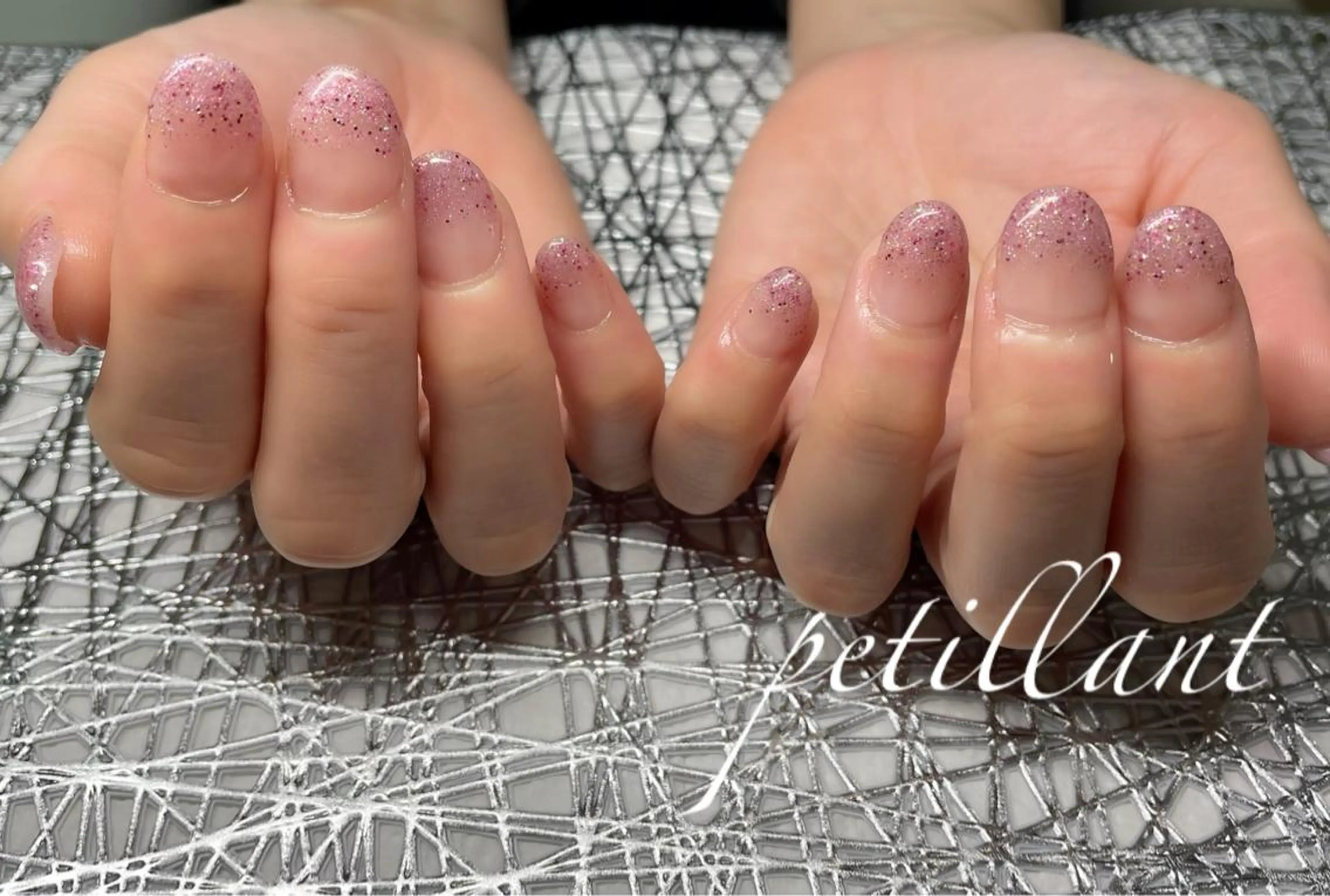 ネイル ラメ(グリッター) ラメグラデーション 春ネイル ハンドネイル ハンドケア nail salon petillantのネイルデザイン