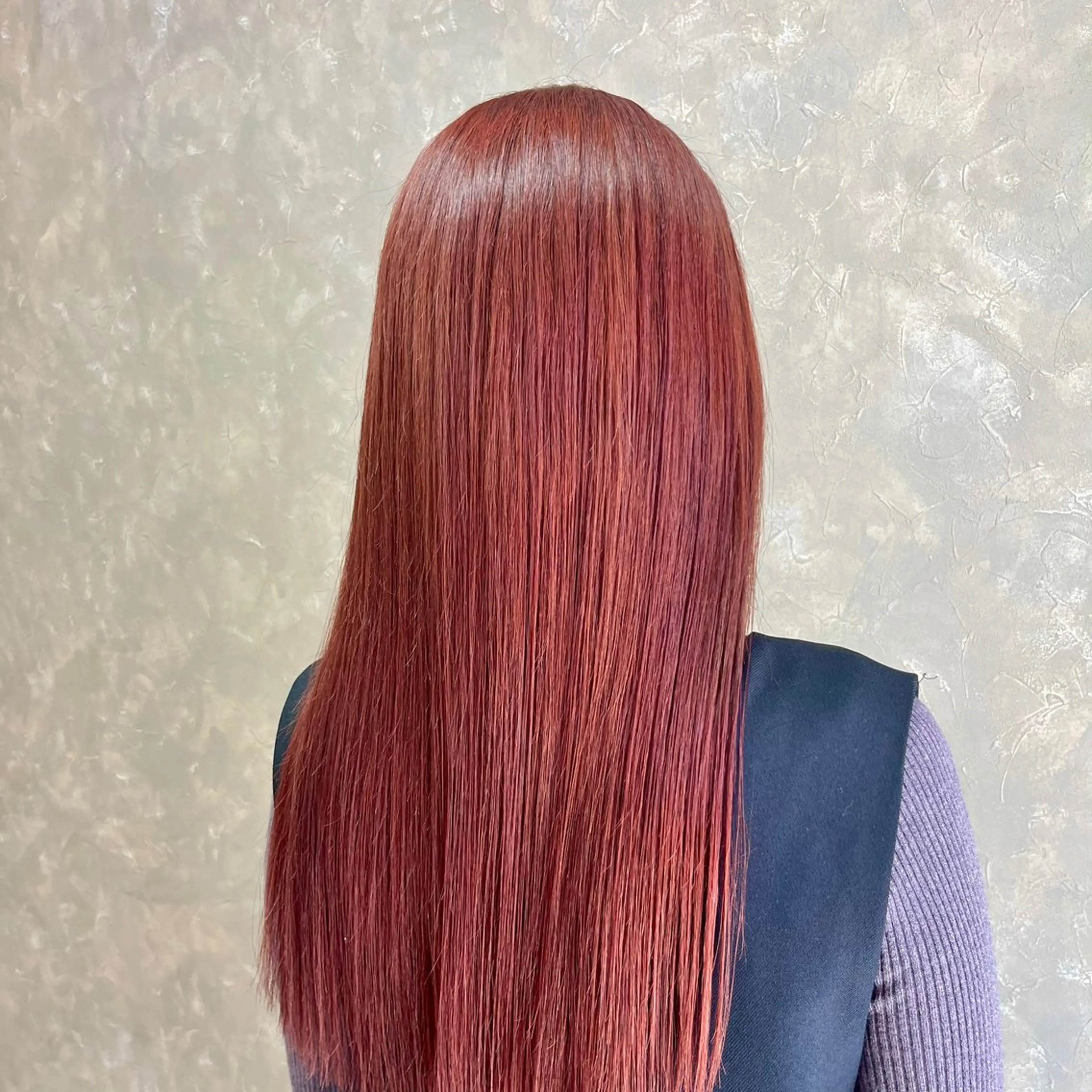 ロング カラー ブリーチ カット ヘアカラー 有田裕真 【ブリーチカラー】のヘアスタイル