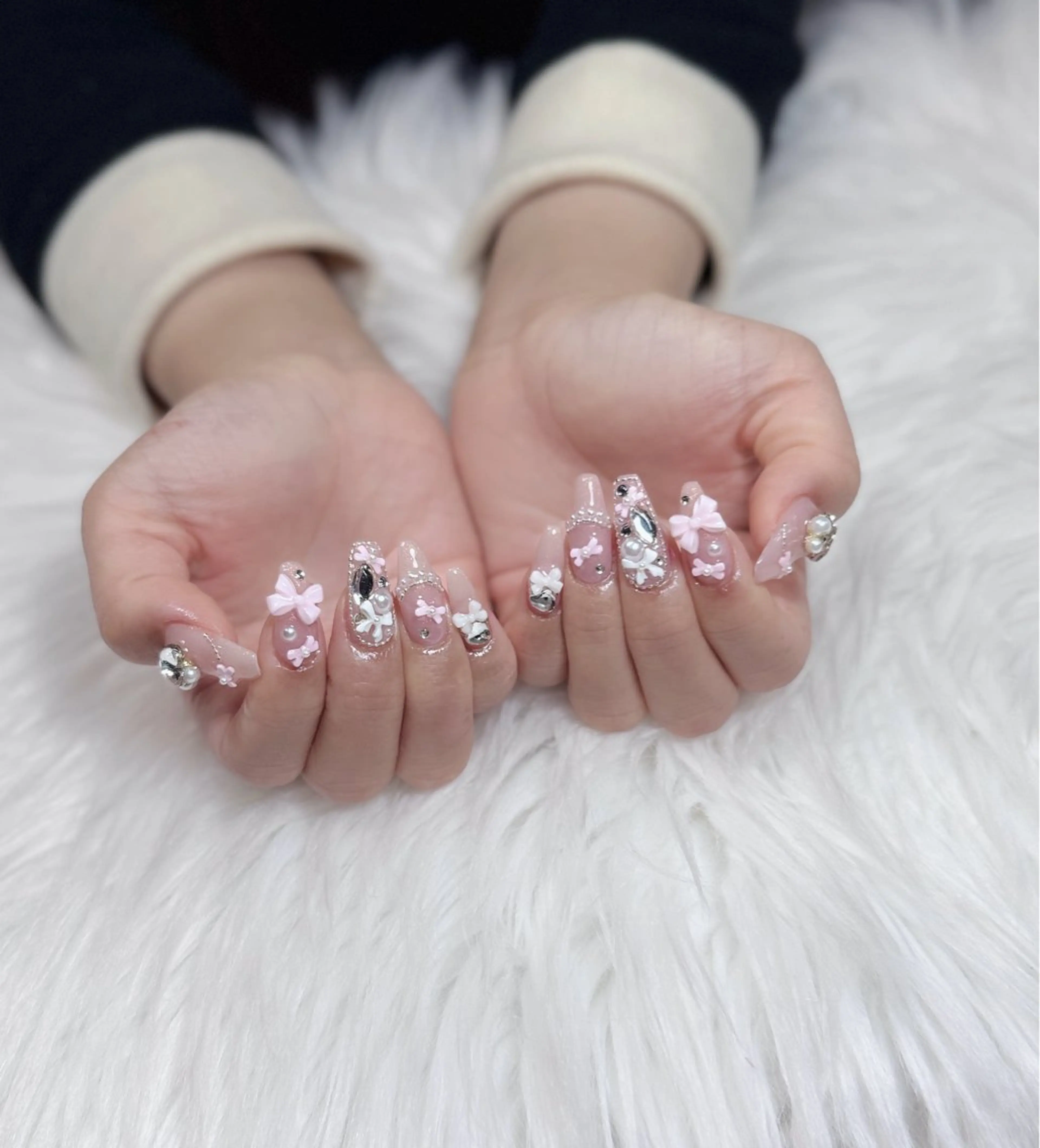 ネイル アートネイル オーロラネイル ジェルネイル 韓国ネイル ロングネイル ハンドネイル Nichi Nailsのネイルデザイン