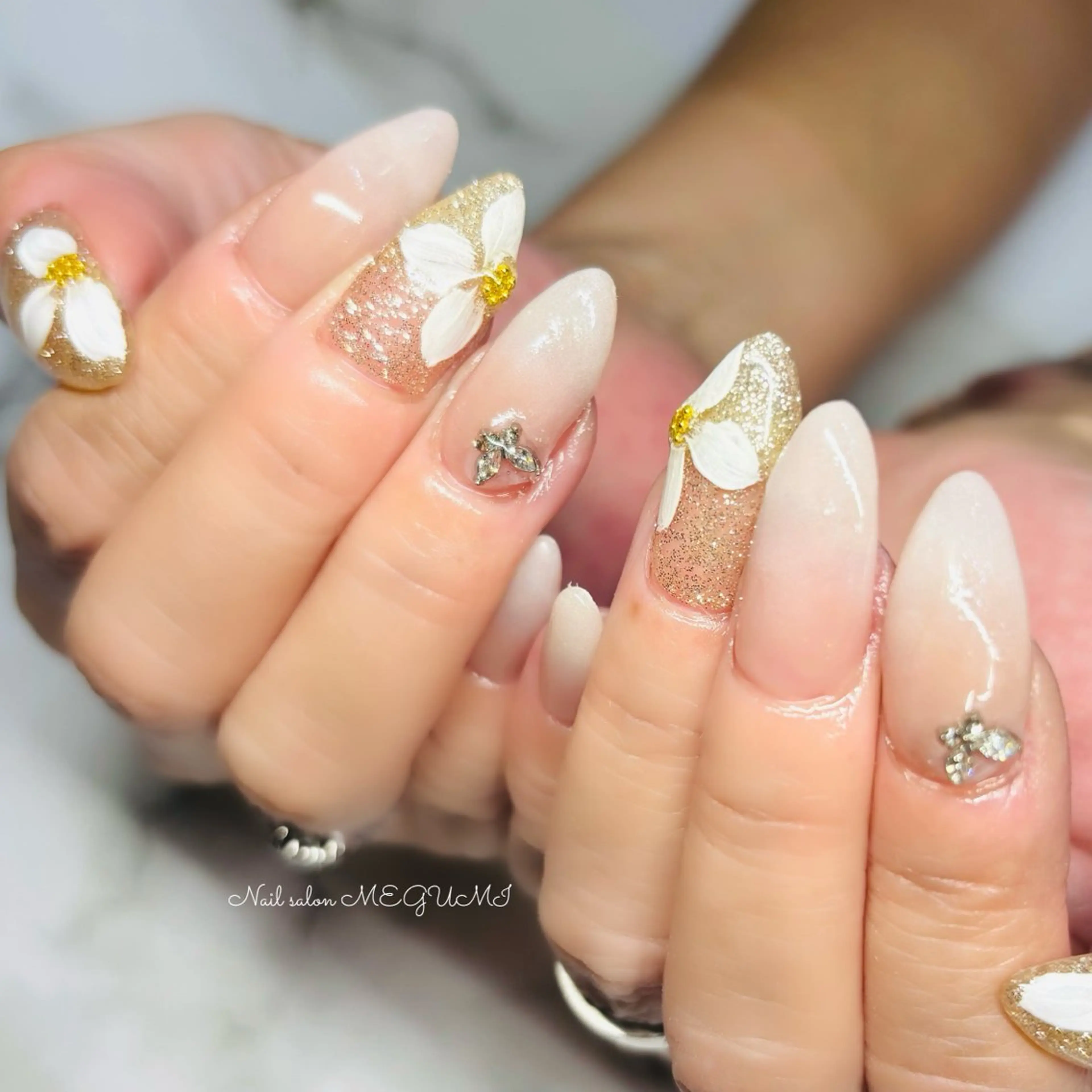ネイル Nail salon MEGUMIのネイルデザイン