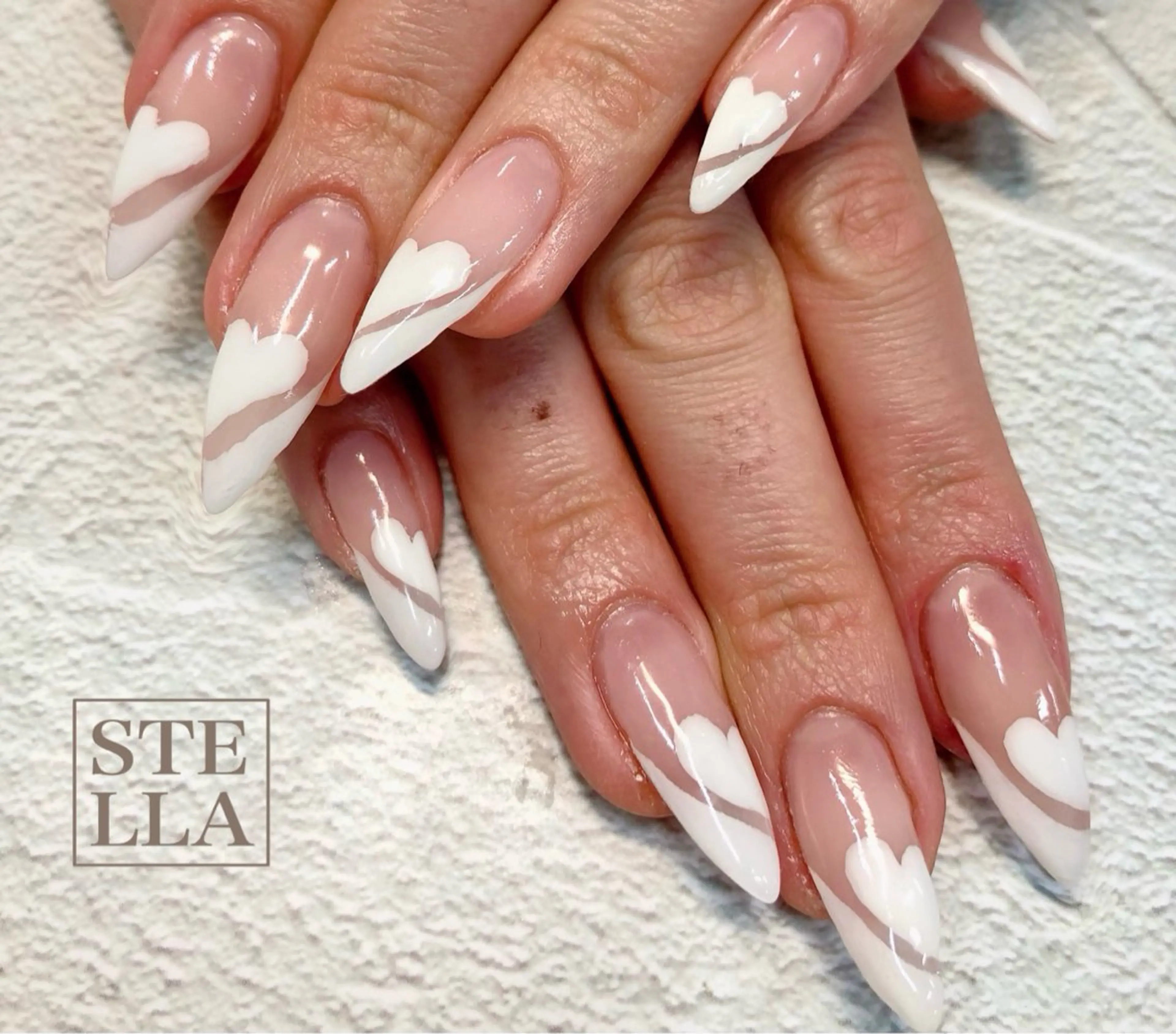 ネイル 長さ出し フレンチネイル ハート STELLA川口店 yamazakiのネイルデザイン