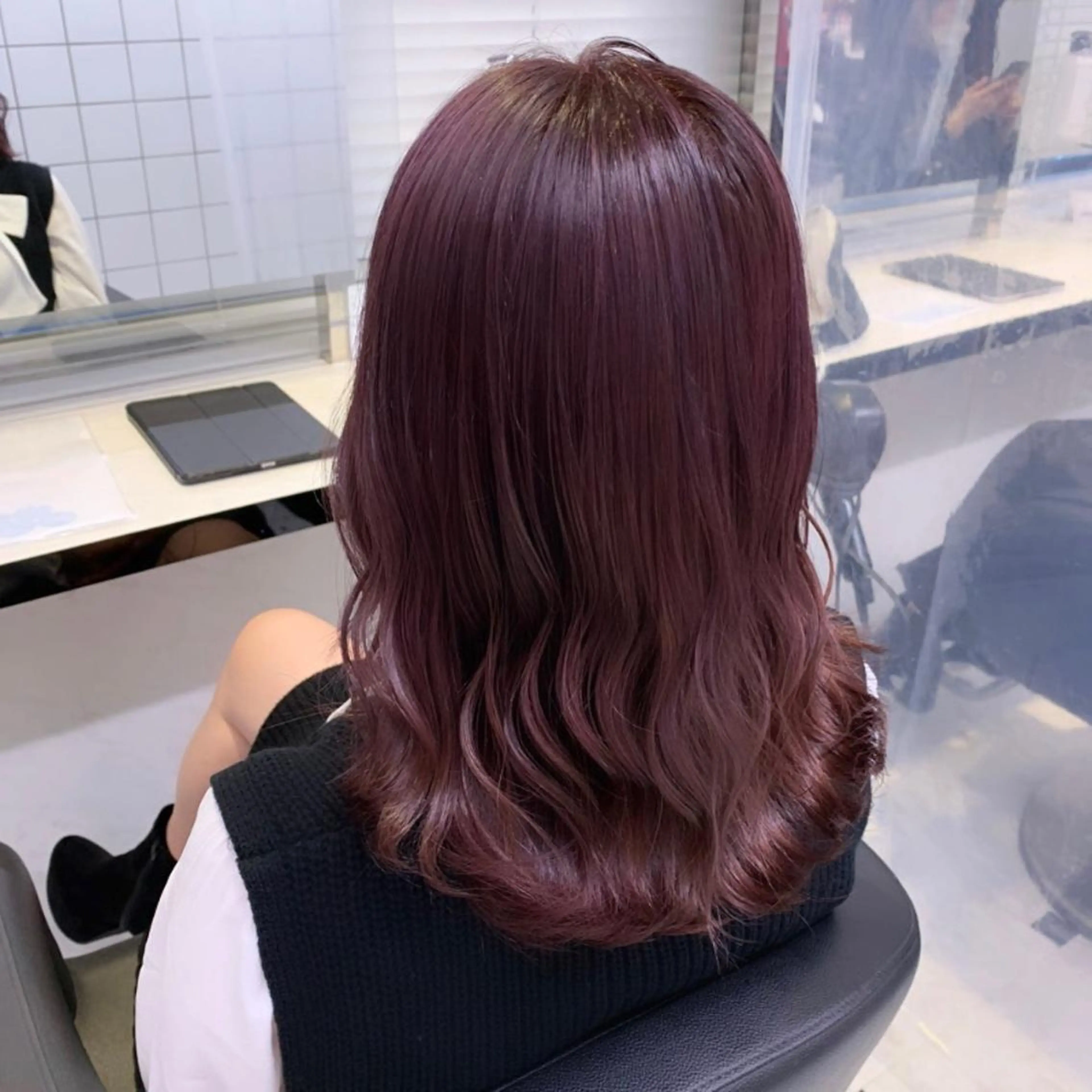 ロング カラー ヘアアレンジ 🩰透明感カラー♡ UTA🩰のヘアスタイル
