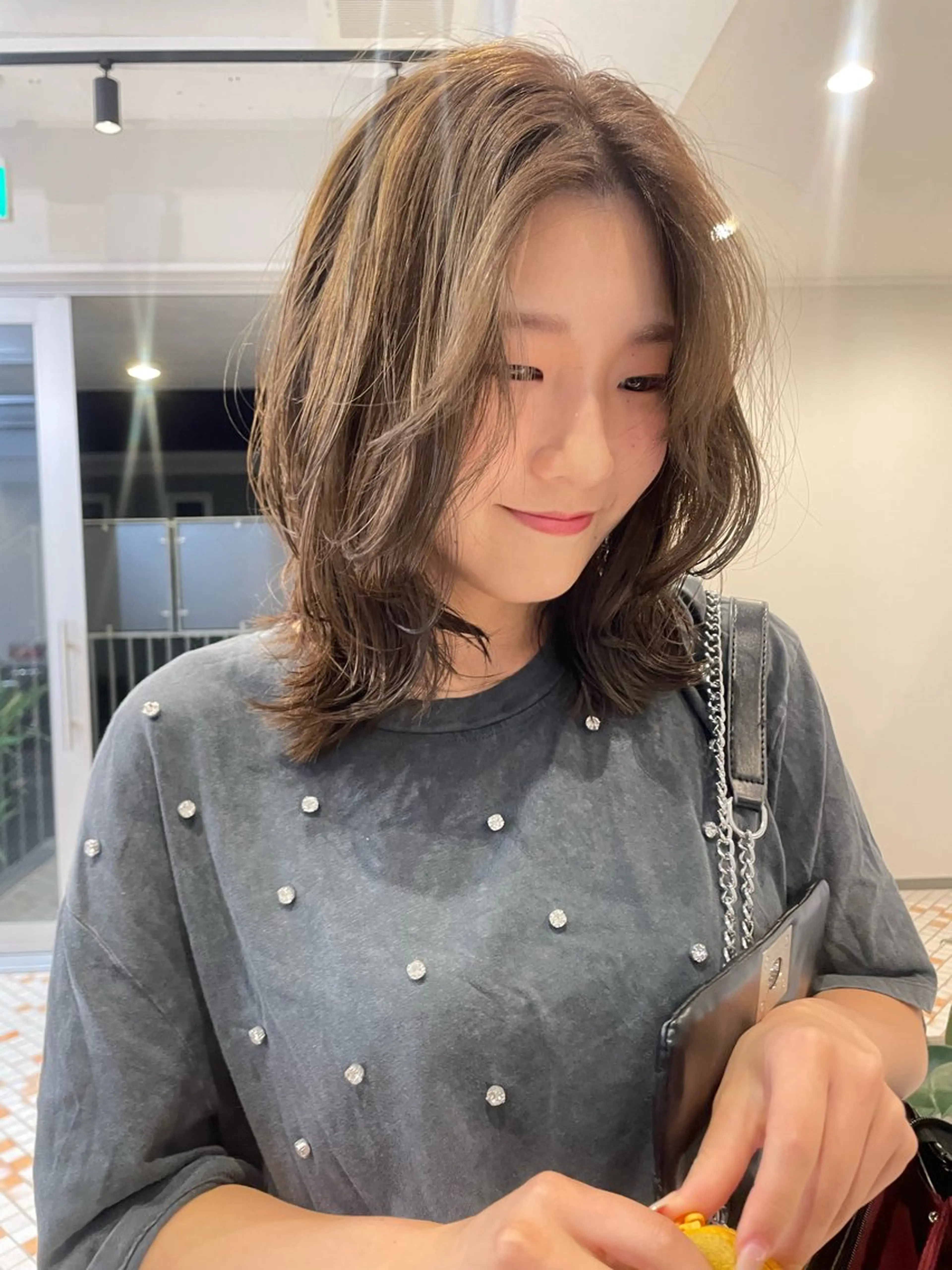 ミディアム ウルフカット やまぎし ひろきのヘアスタイル