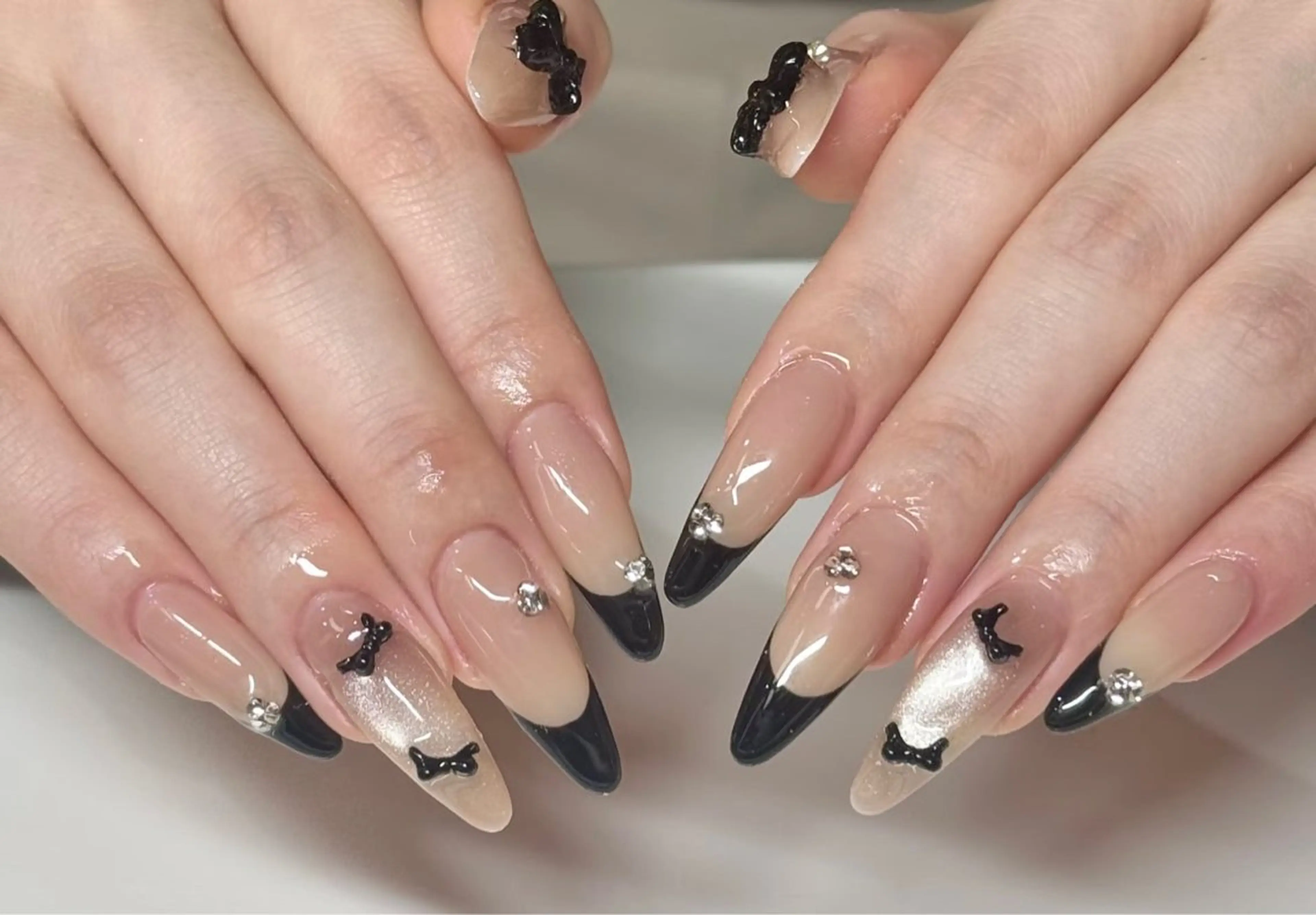 ネイル ハンドネイル Venus nail チップ長さだし専門店のネイルデザイン