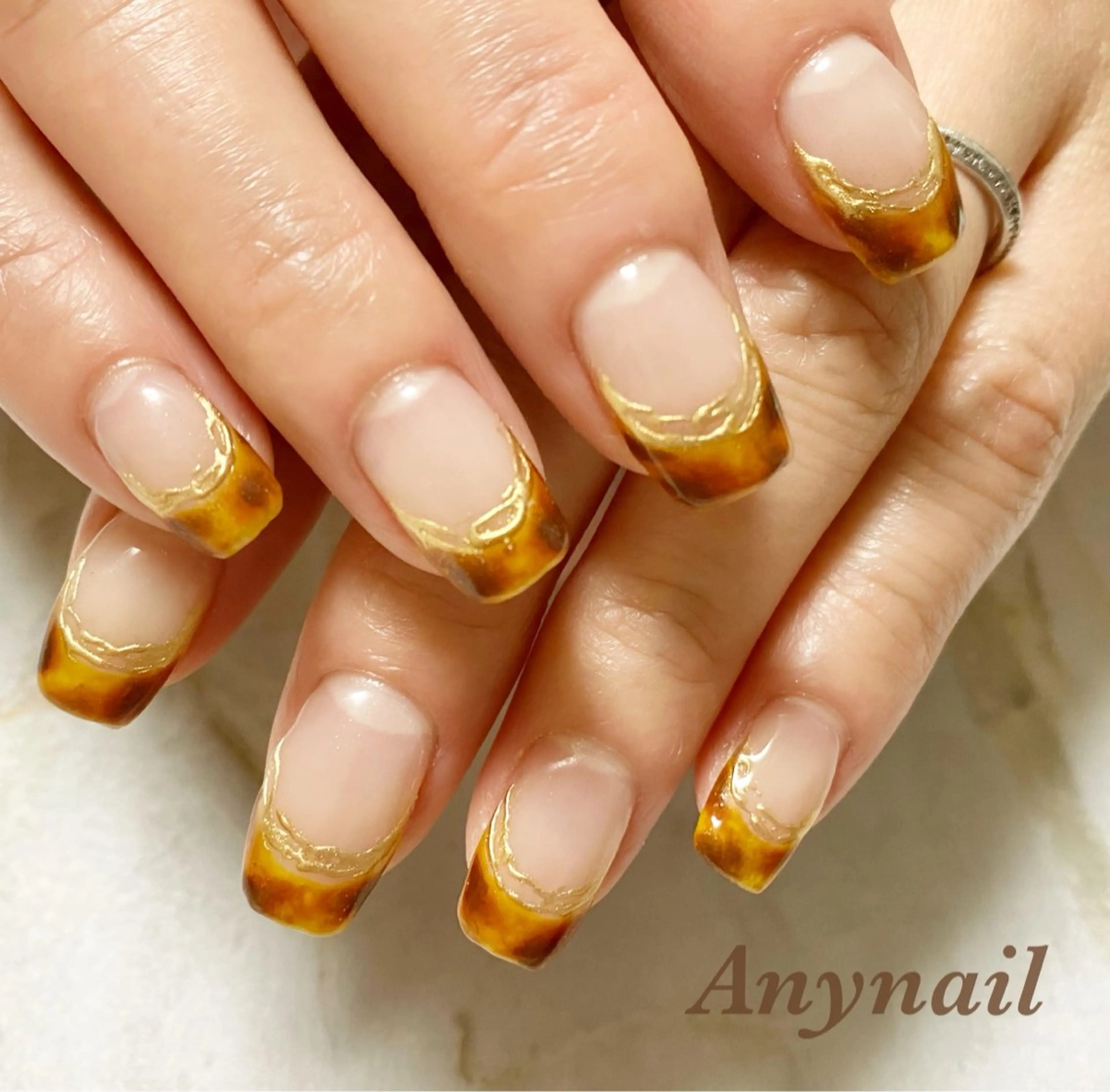 ネイル べっ甲ネイル ブルー フレンチネイル ミラーネイル 冬ネイル ハンドネイル 岩澤 恵子のネイルデザイン