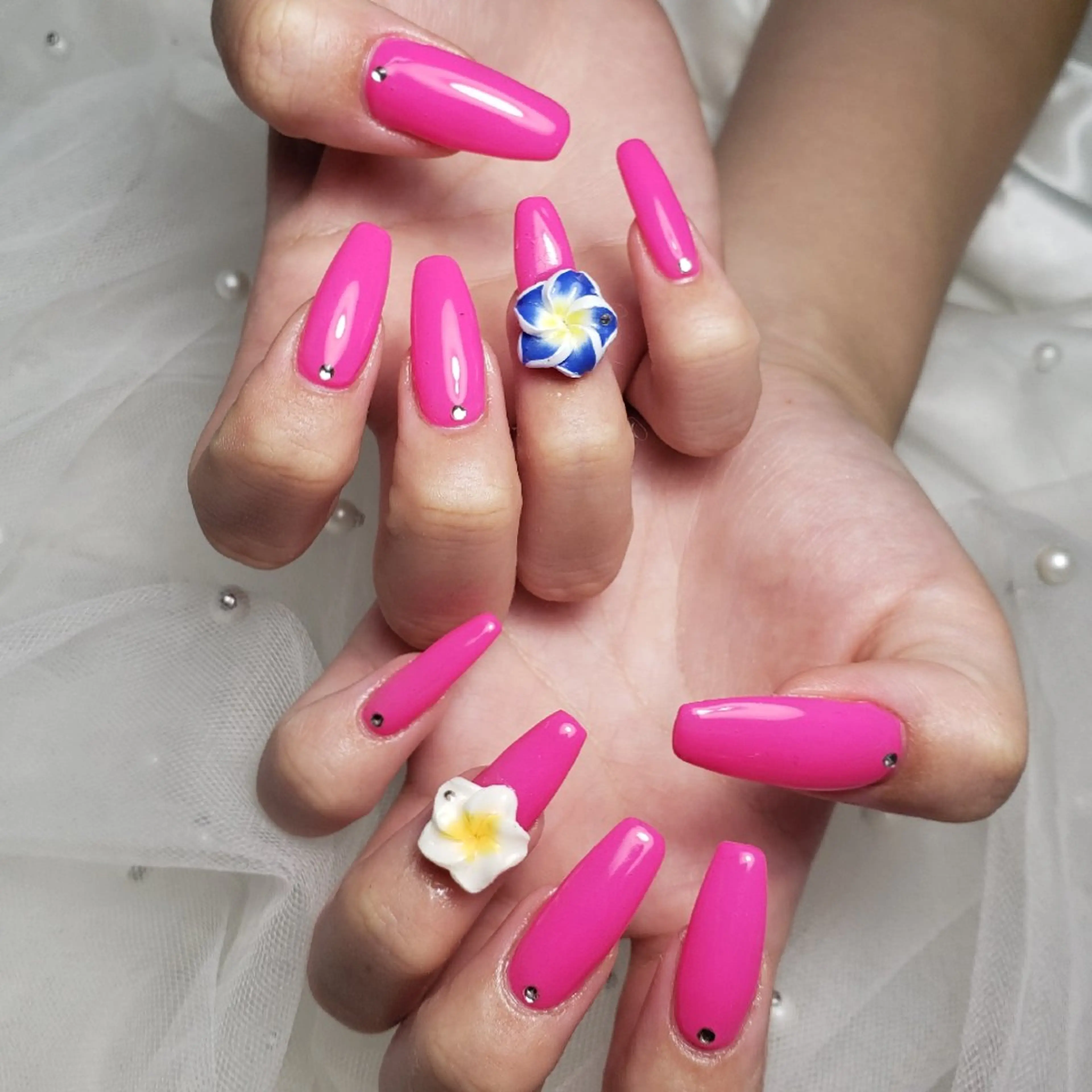 ネイル ビジュード ネイルのネイルデザイン