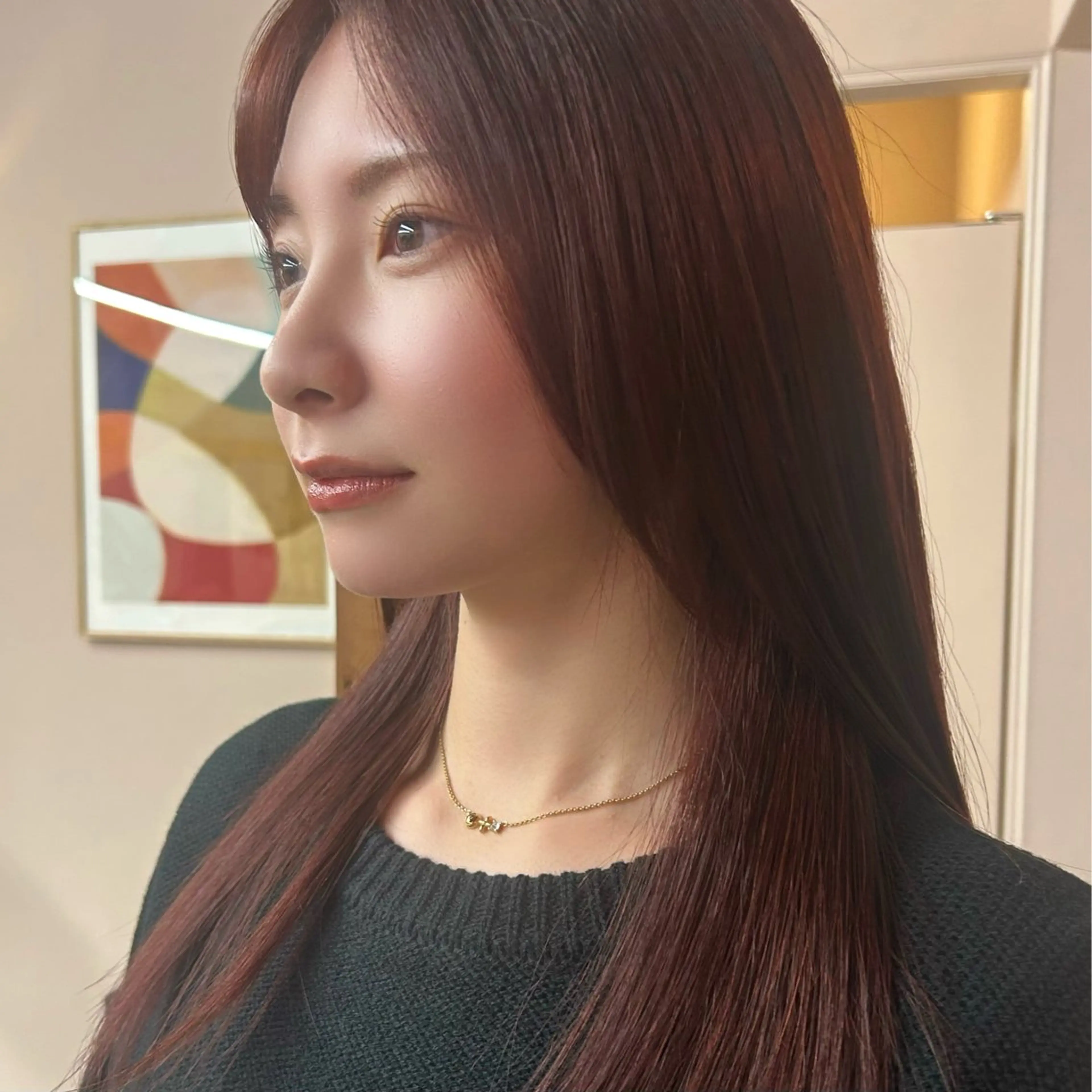 ロング カラー MUKU リカのヘアスタイル