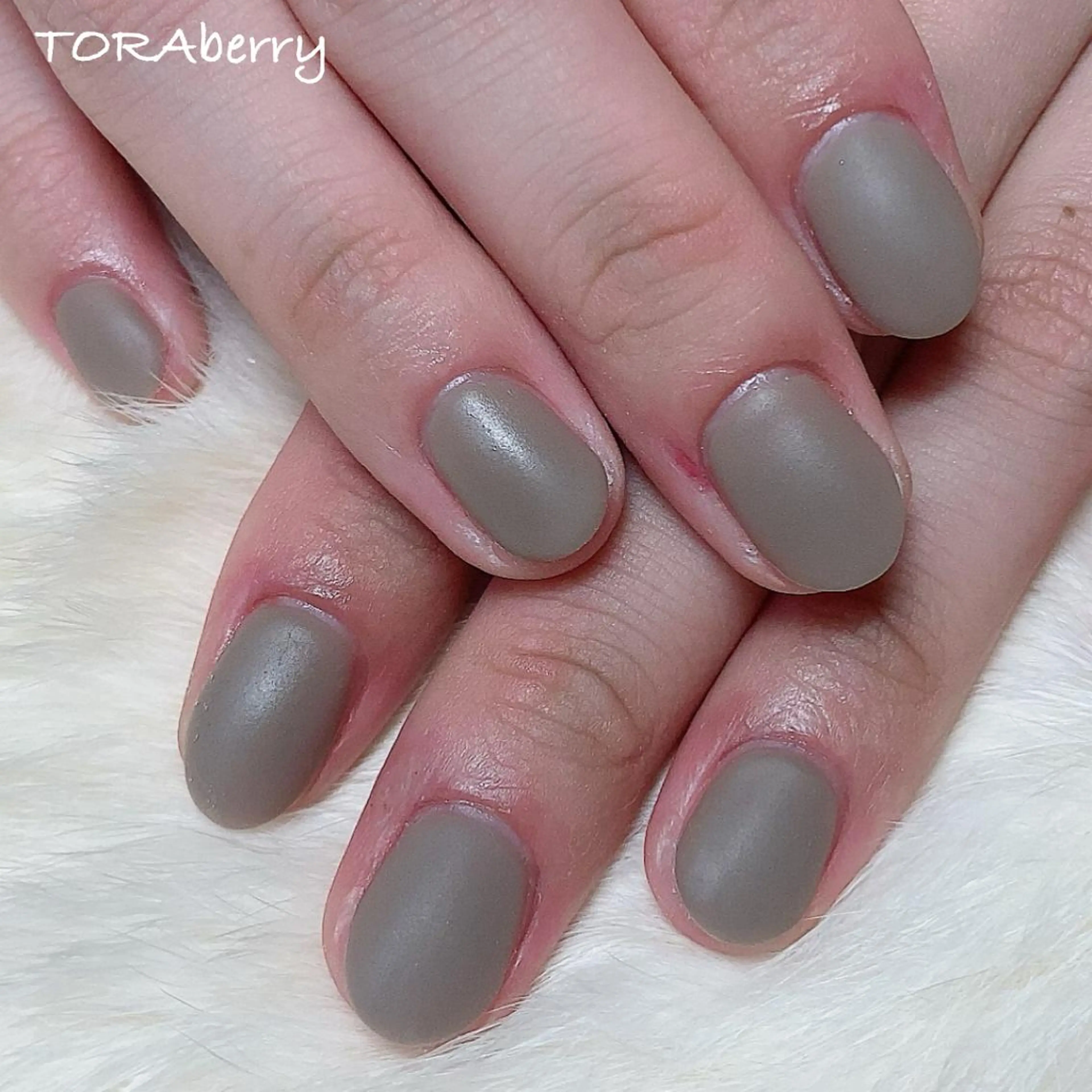 ネイル マットネイル ハンドネイル ネイリスト なつみのネイルデザイン