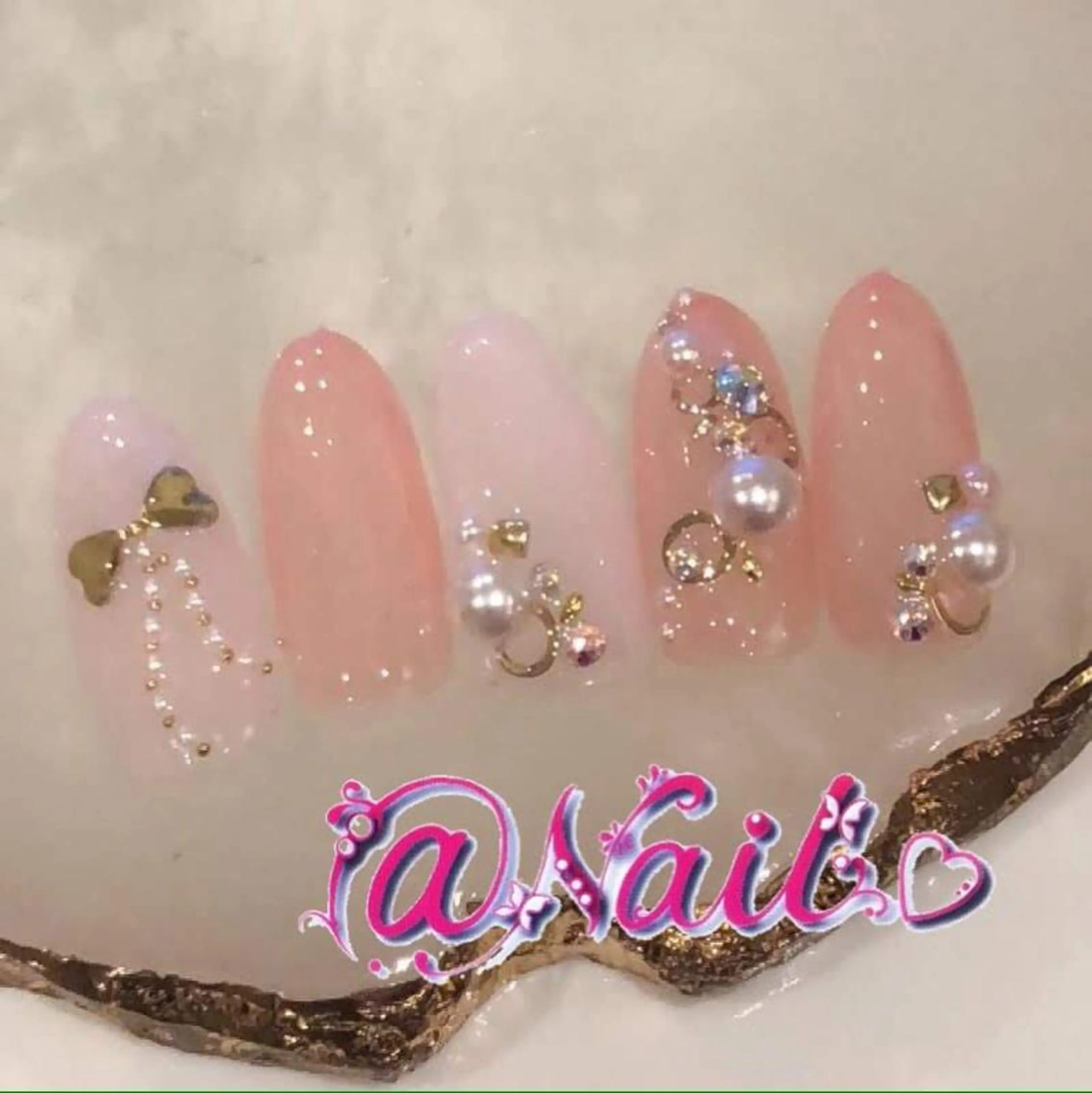 ネイル ネイルチップ 小尾 栞のネイルデザイン