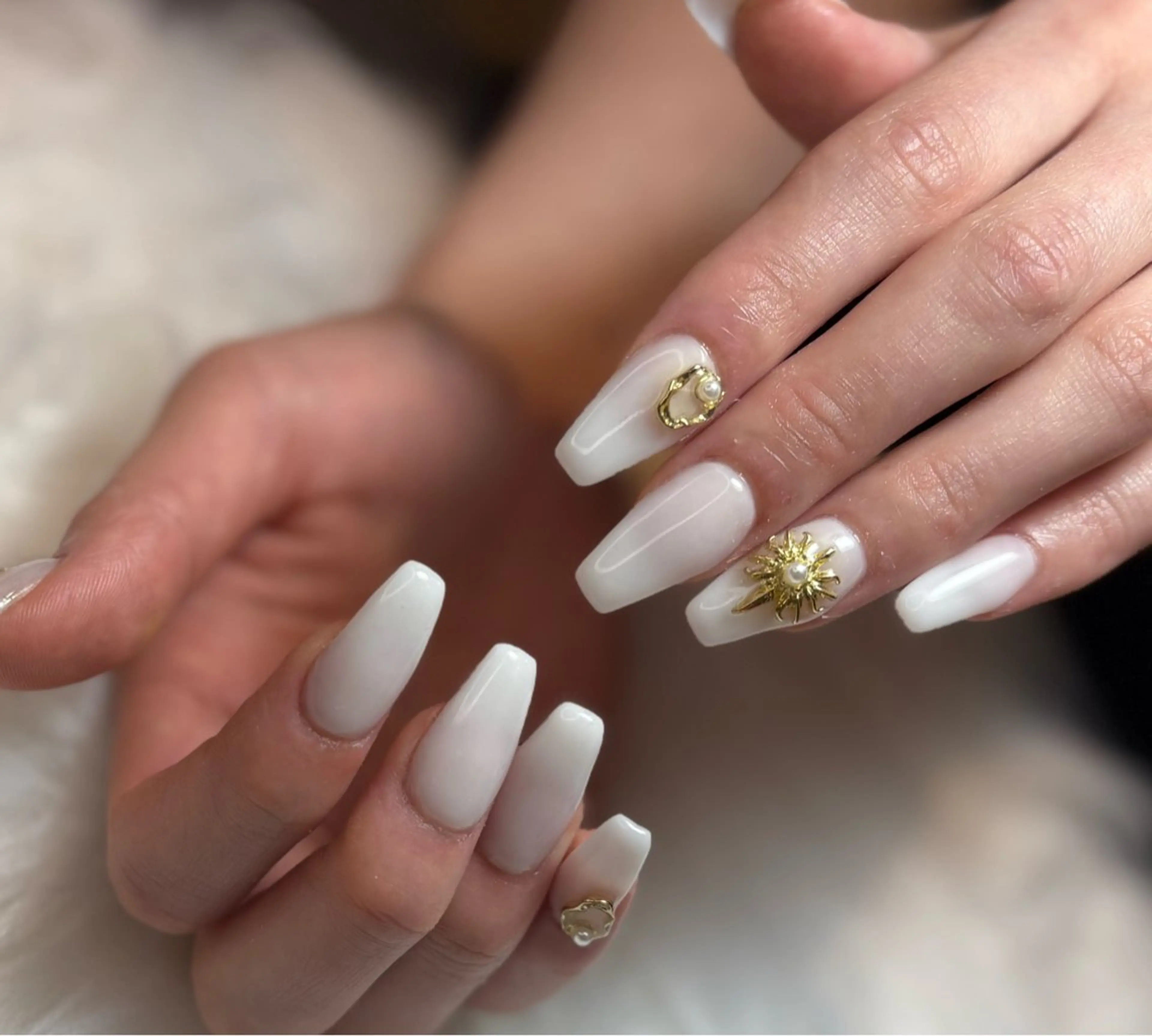 お得クーポン【10本長さ出し】ワンカラーorラメグラデーション10,500→8,800の写真