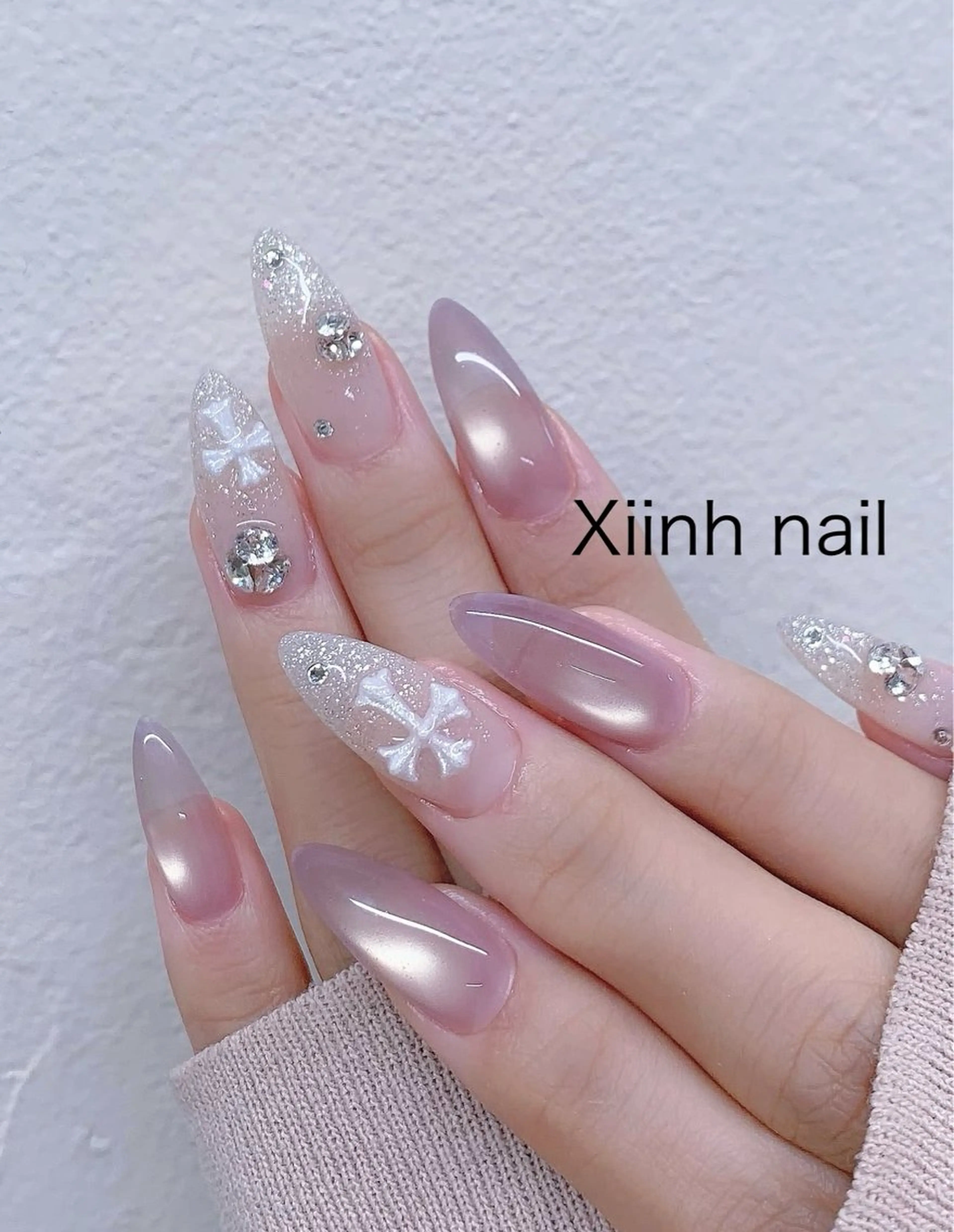 ネイル ハンドネイル XIINH NAIL SALONのネイルデザイン