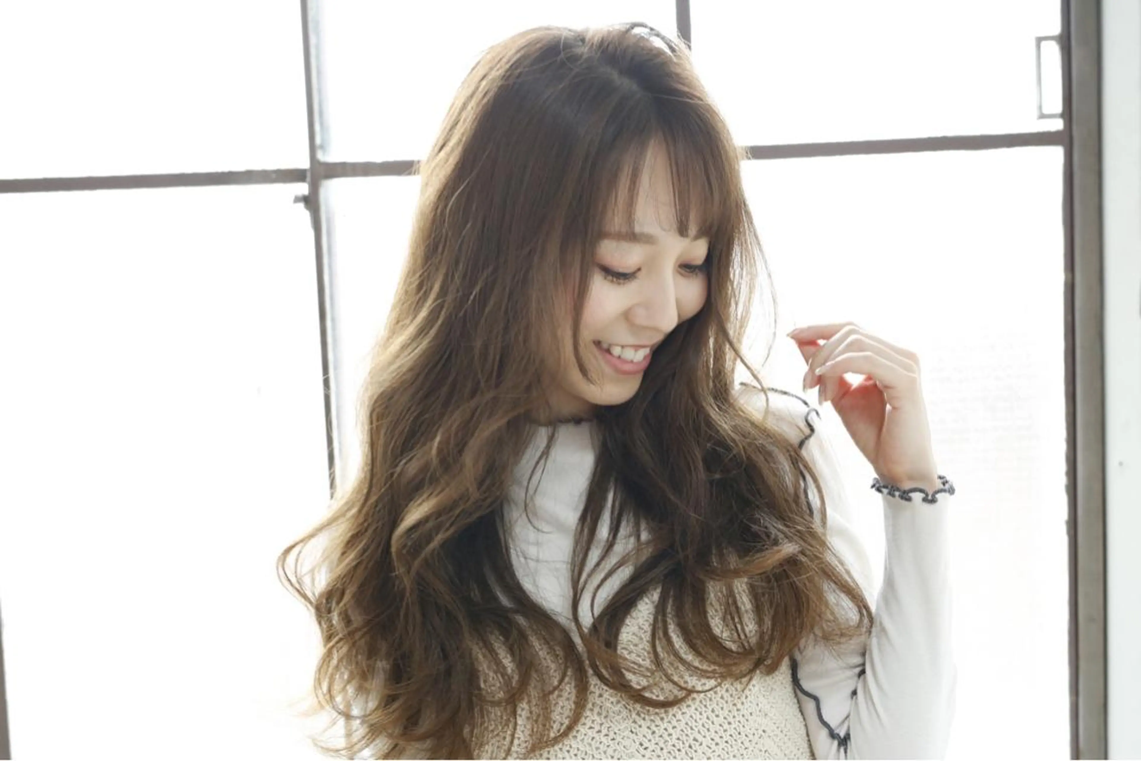 ロング ハイライト 髪質改善 小顔カット LEVIJU hair所属・韓国ヘア🕊村上 ののこ🕊のヘアスタイル