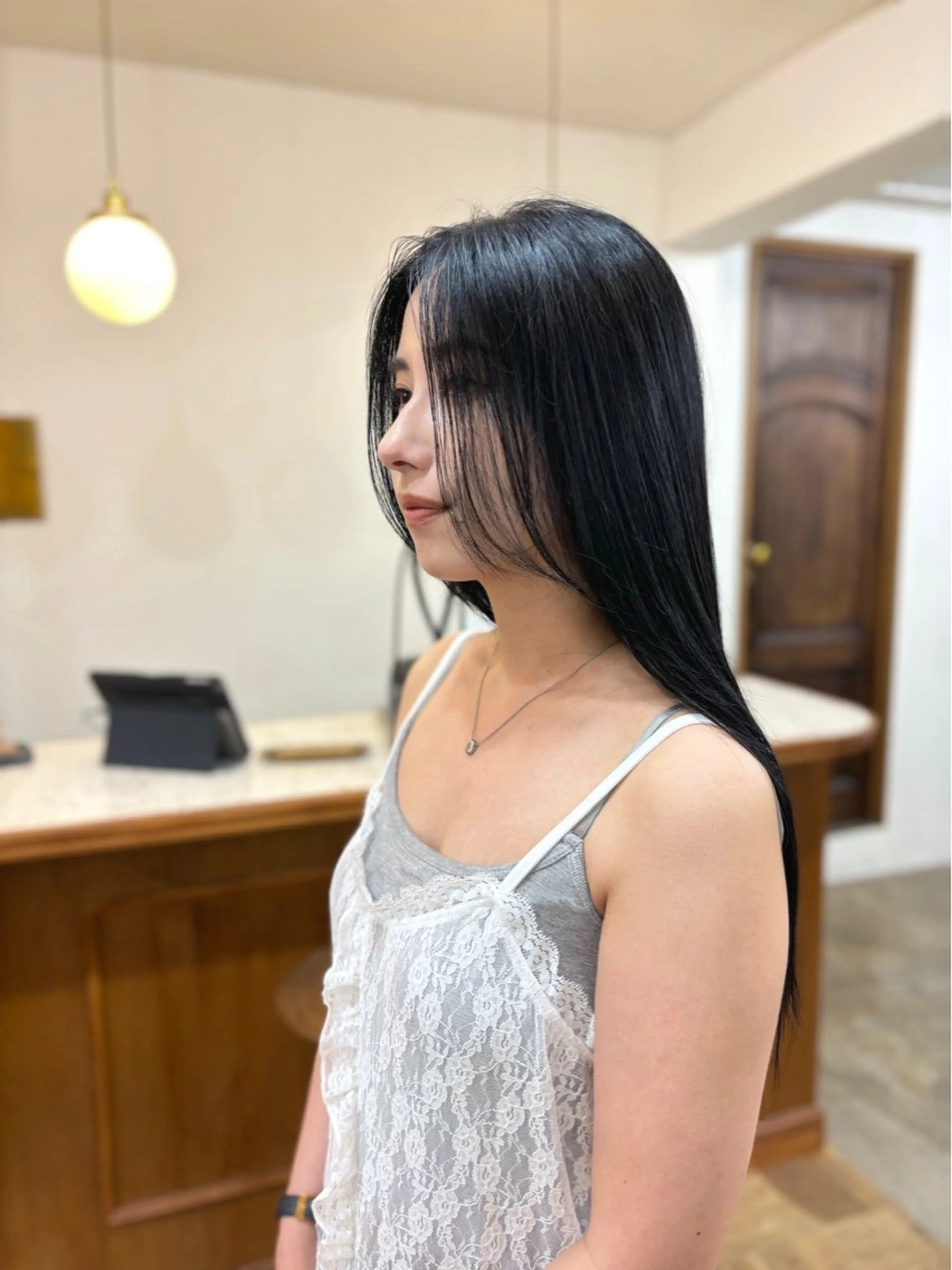 ロング カラー 黒髪 ブルーカラー ブルーブラック 髪質改善 ロング ヘアカラー トリートメント ayano🫧 《CIEN》のヘアスタイル