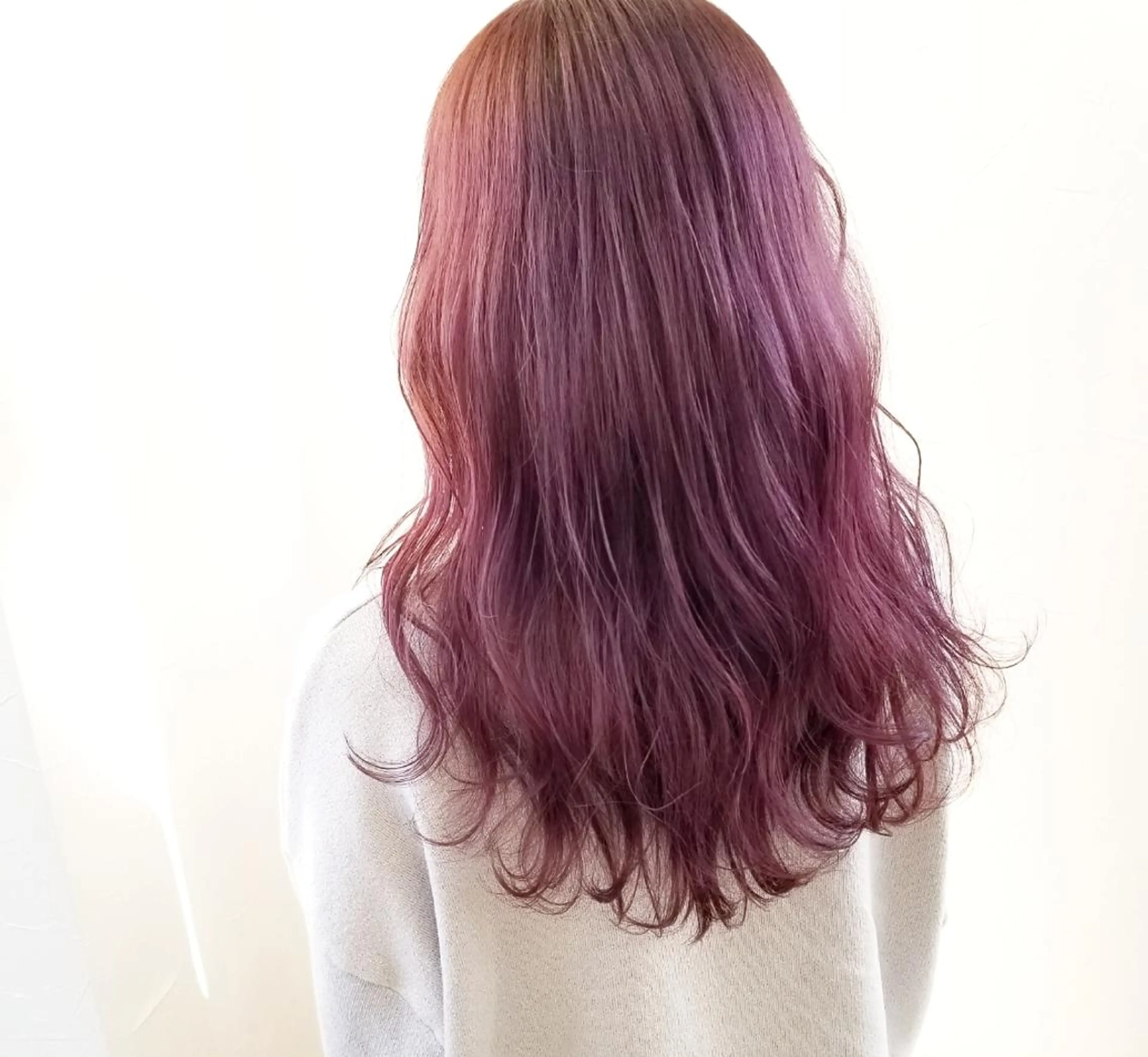 ロング カラー ラベンダーカラー ピンクカラー レイヤーカット/ ウルフカット/大橋 のヘアスタイル