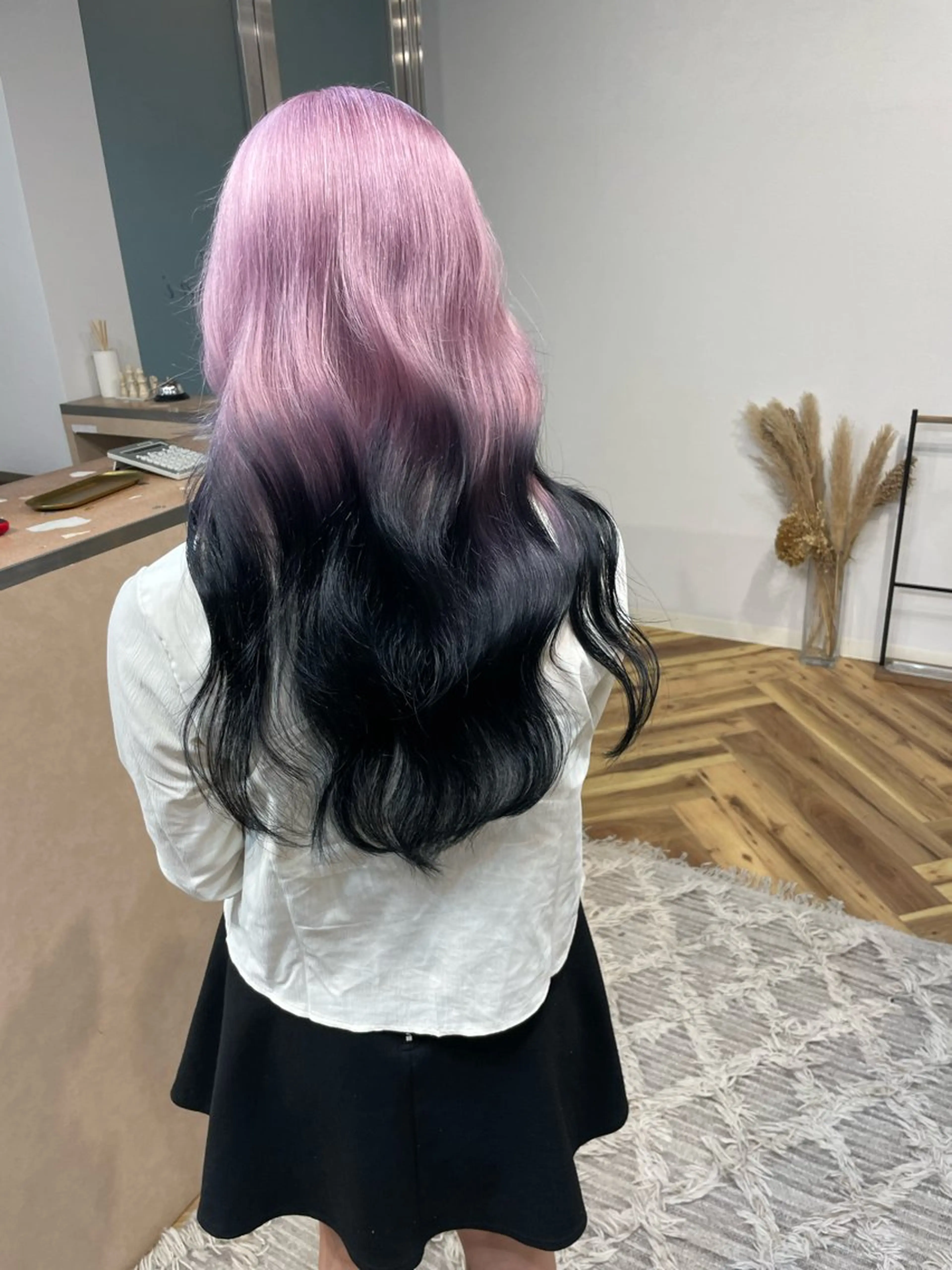 ロング 有人/バレイヤージュ /シャドールーツのヘアスタイル