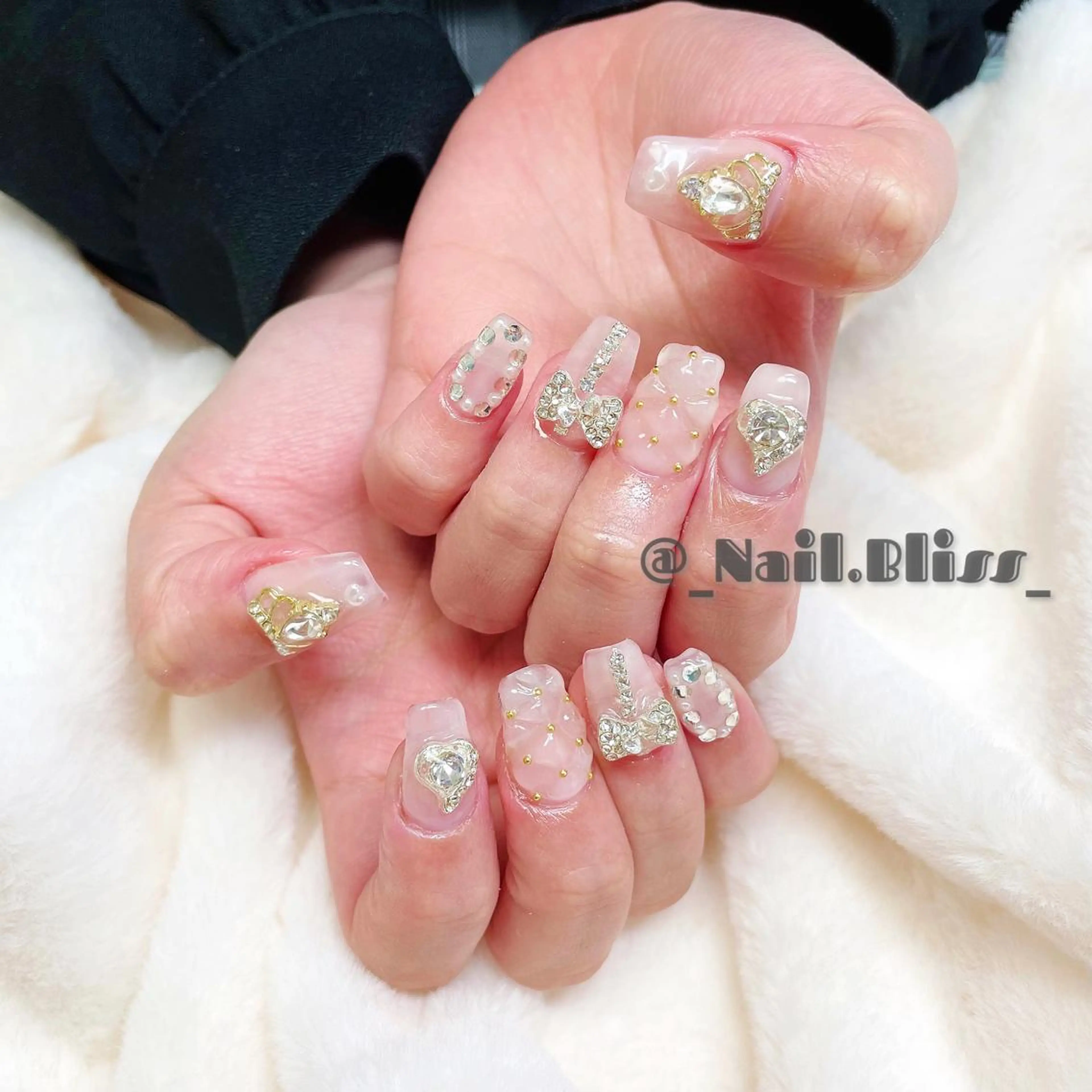 ネイル ハンドネイル NAIL BLISSのネイルデザイン