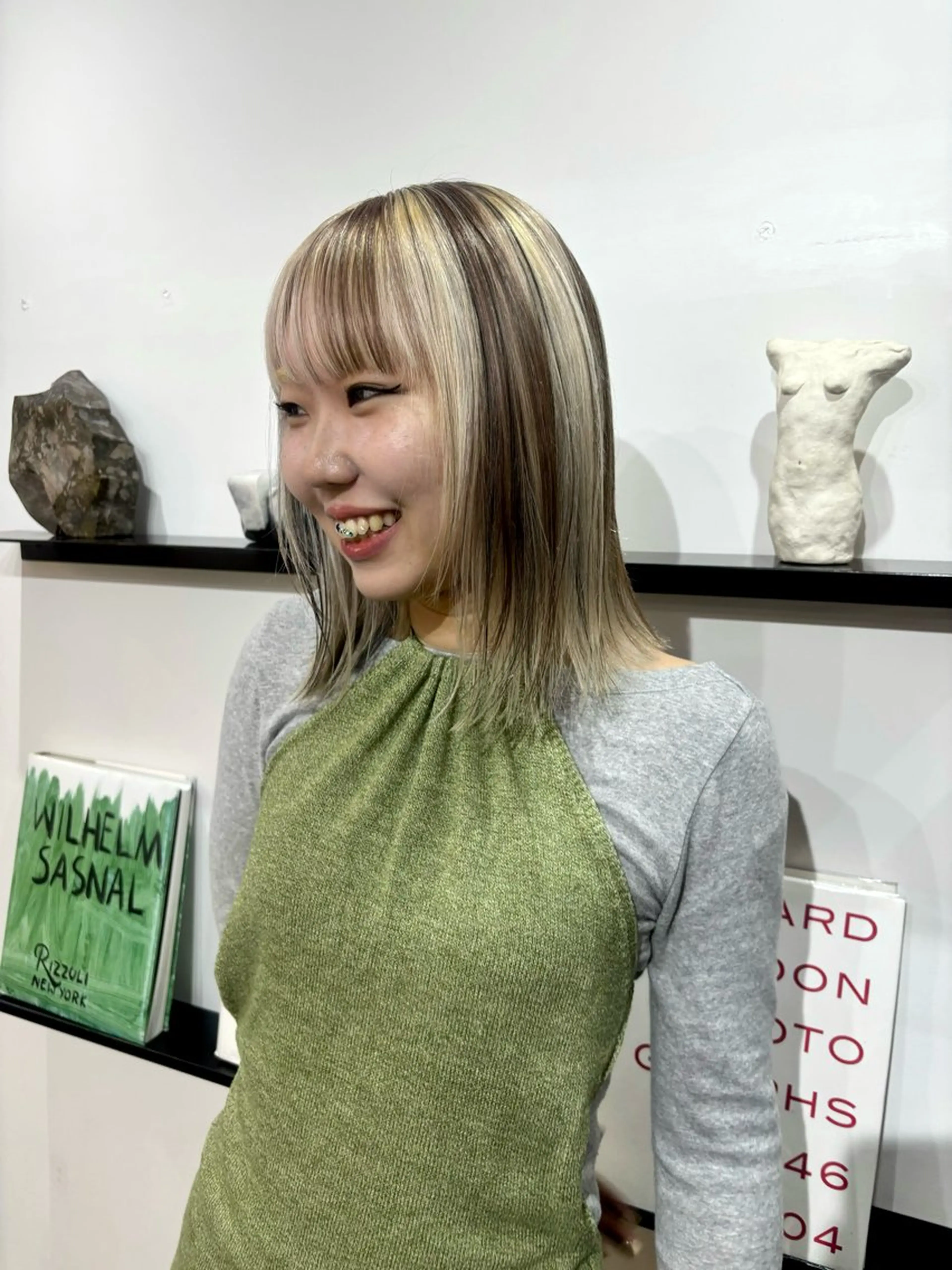 目を惹く『コントラストカラー』ダメージレストリートメント付き🧚🌟+カットの写真