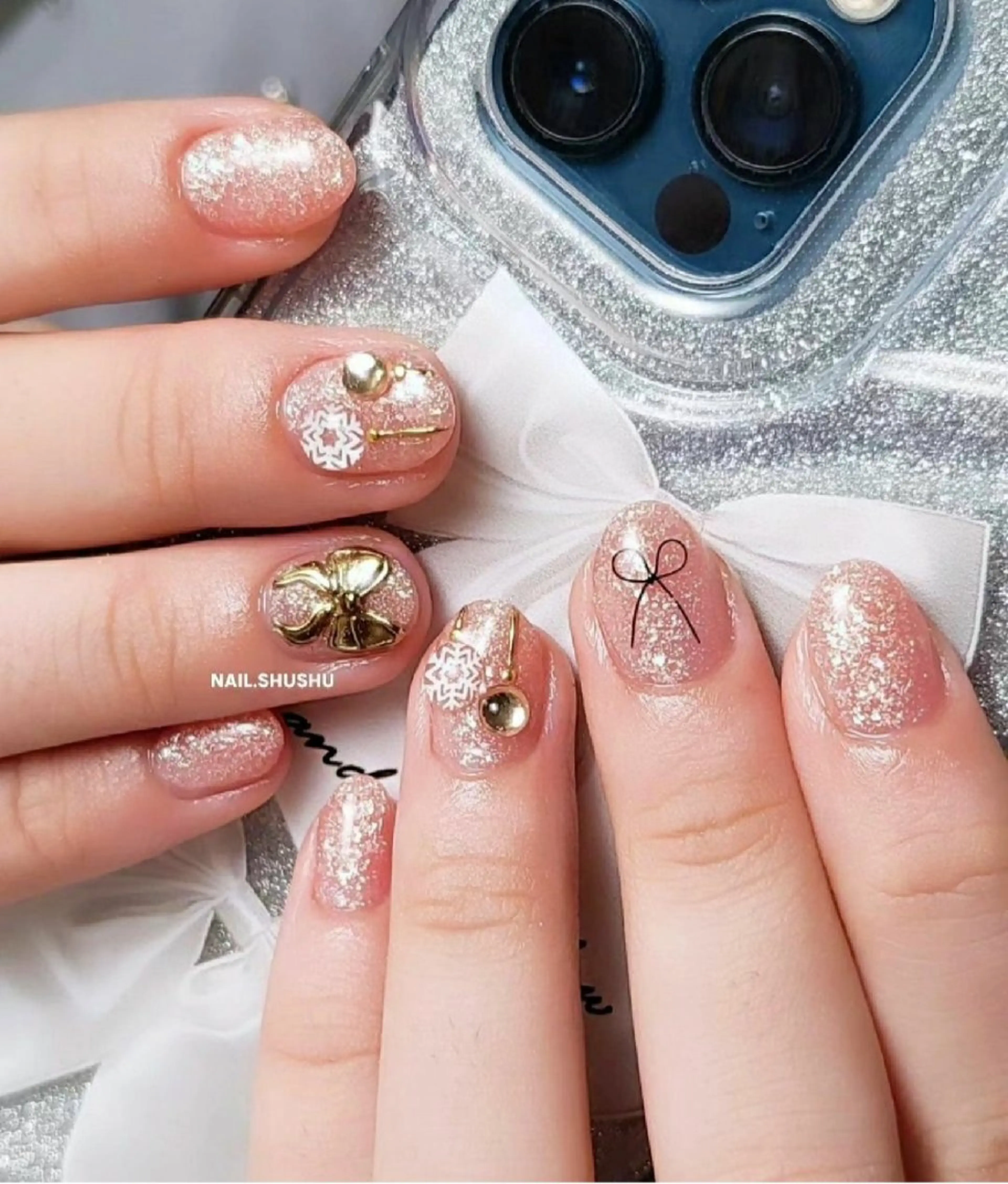 ネイル 持ち込み ニュアンスネイル ワンカラーネイル シンプルネイル 冬ネイル ハンドネイル 3dパーツ/流行り 👧shushu❤️のネイルデザイン