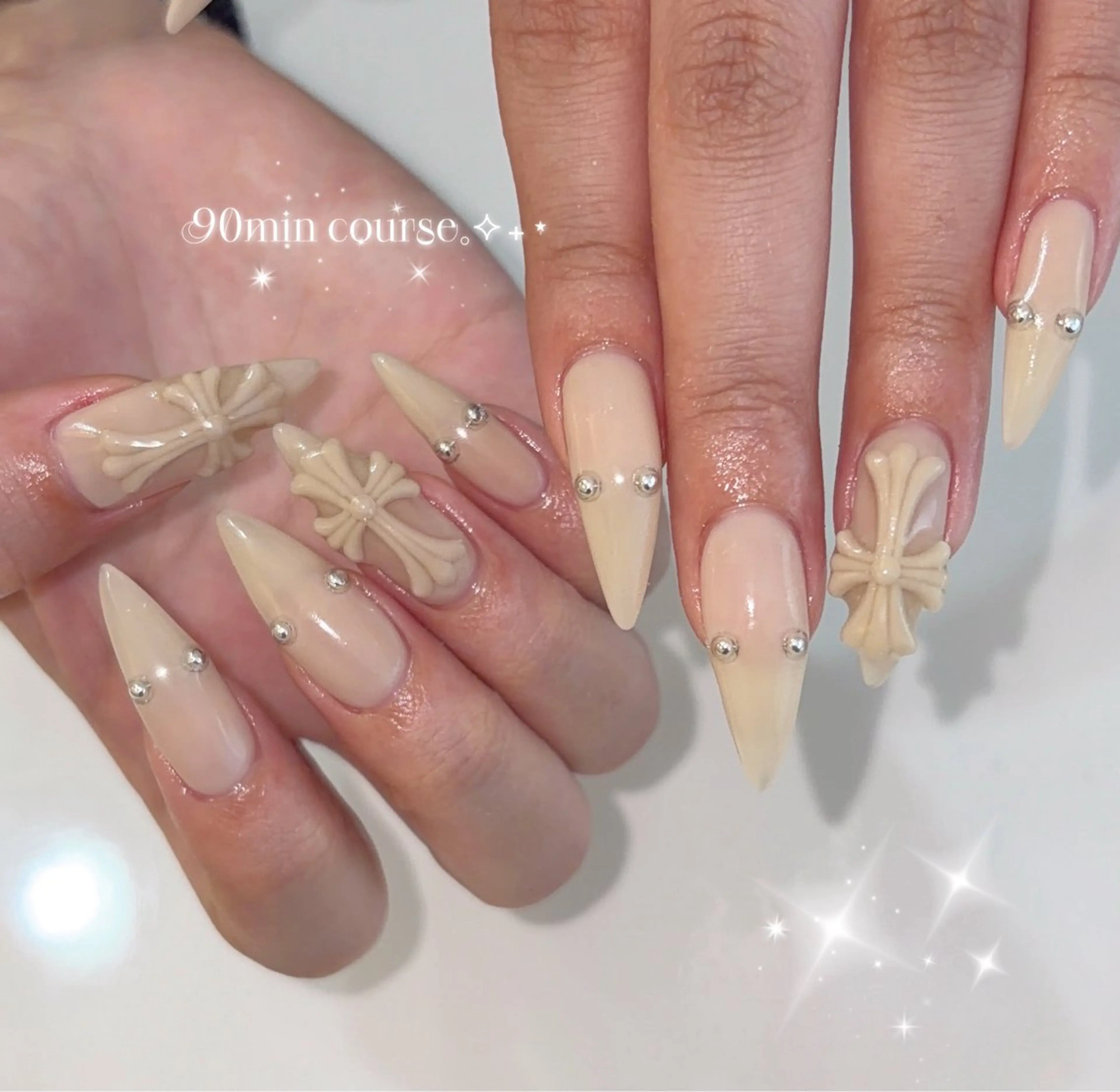 ネイル ハンドネイル ViViA momokaのネイルデザイン