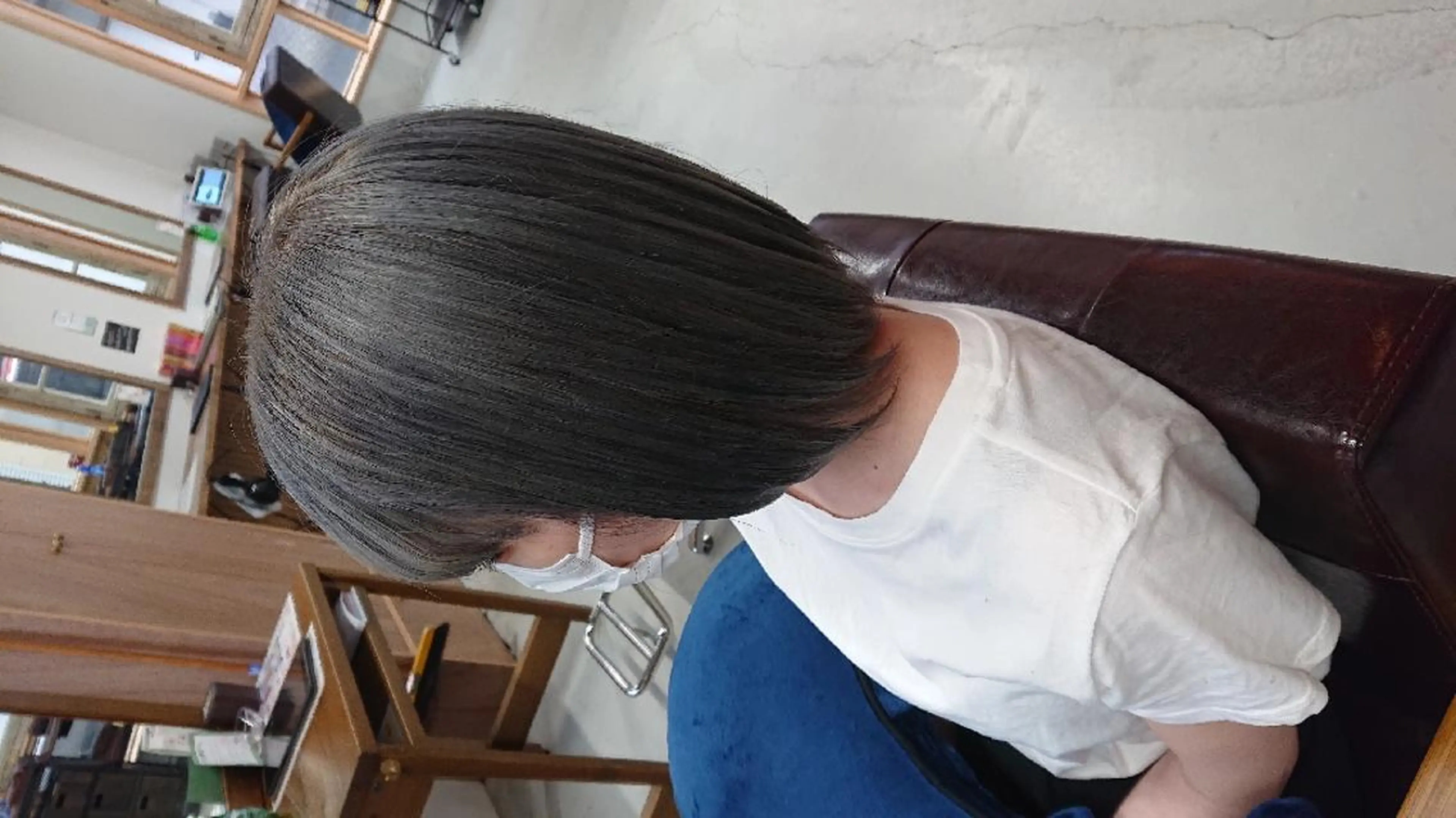 ミディアム カラー シルバー ROSSO 春日部店のヘアスタイル