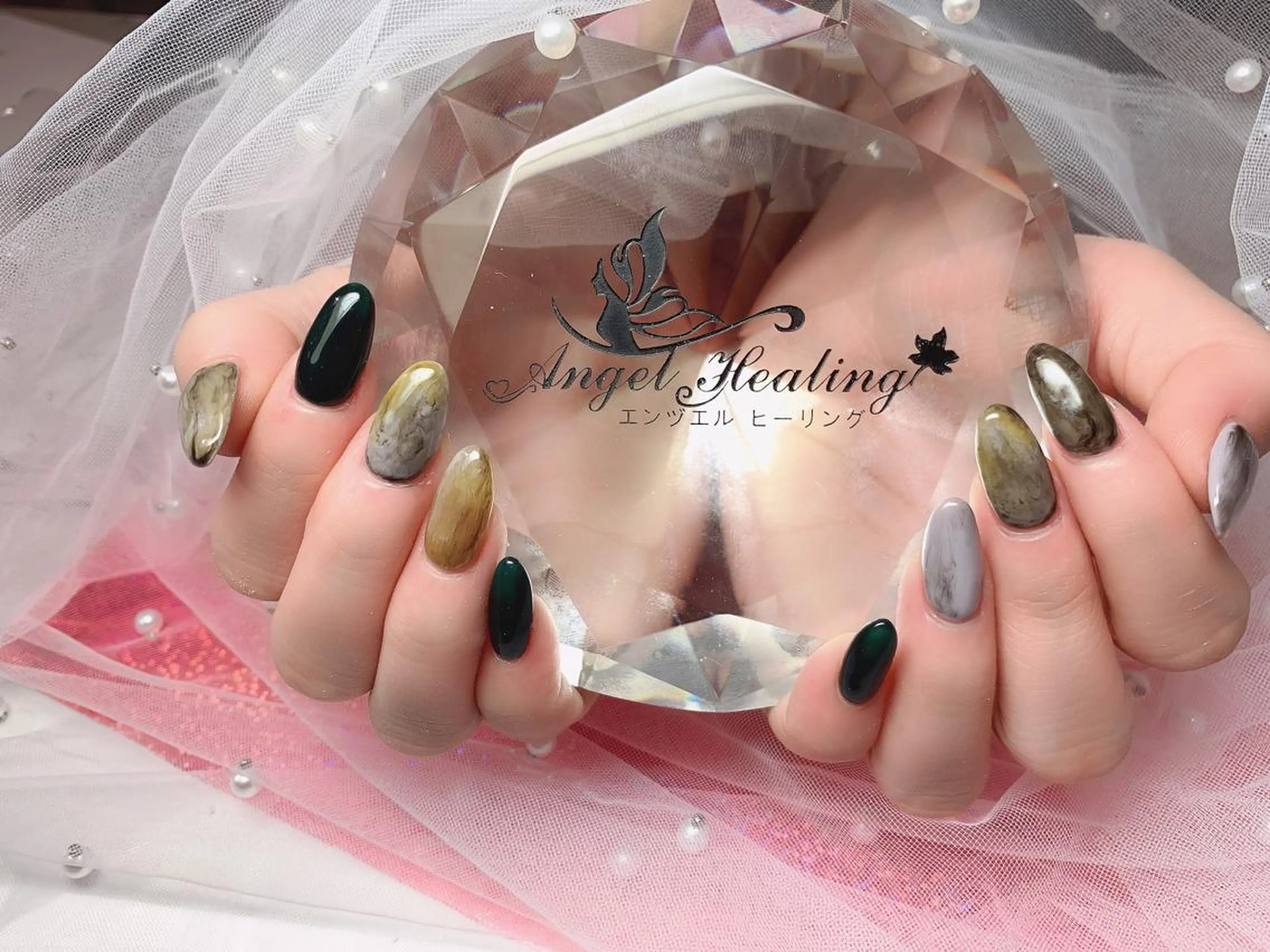 ネイル エンジェル ヒーリング 矢場町店のネイルデザイン