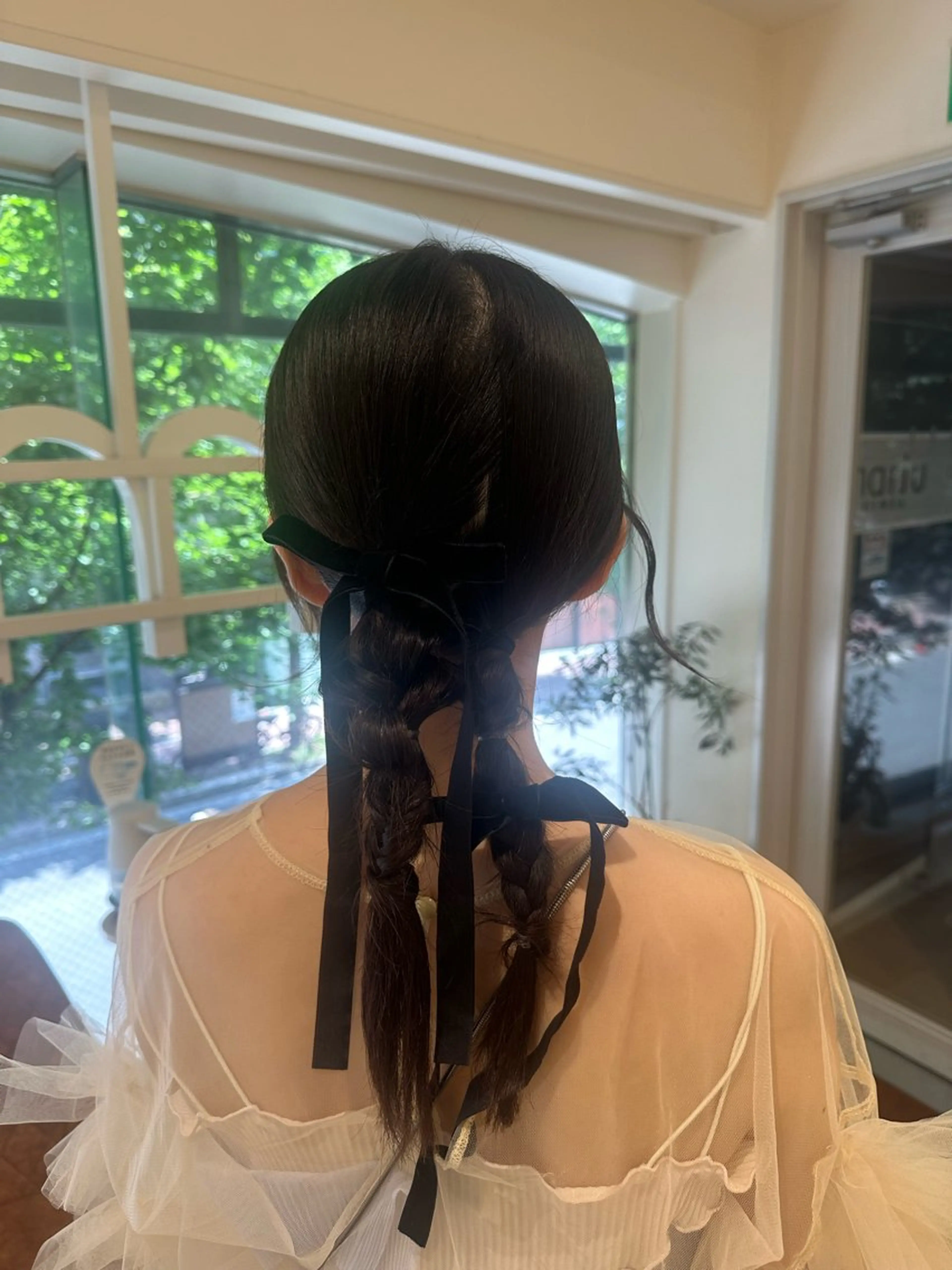 ロング カラー ヘアアレンジ タイトボブ個性派カラ ーAKANEのヘアスタイル