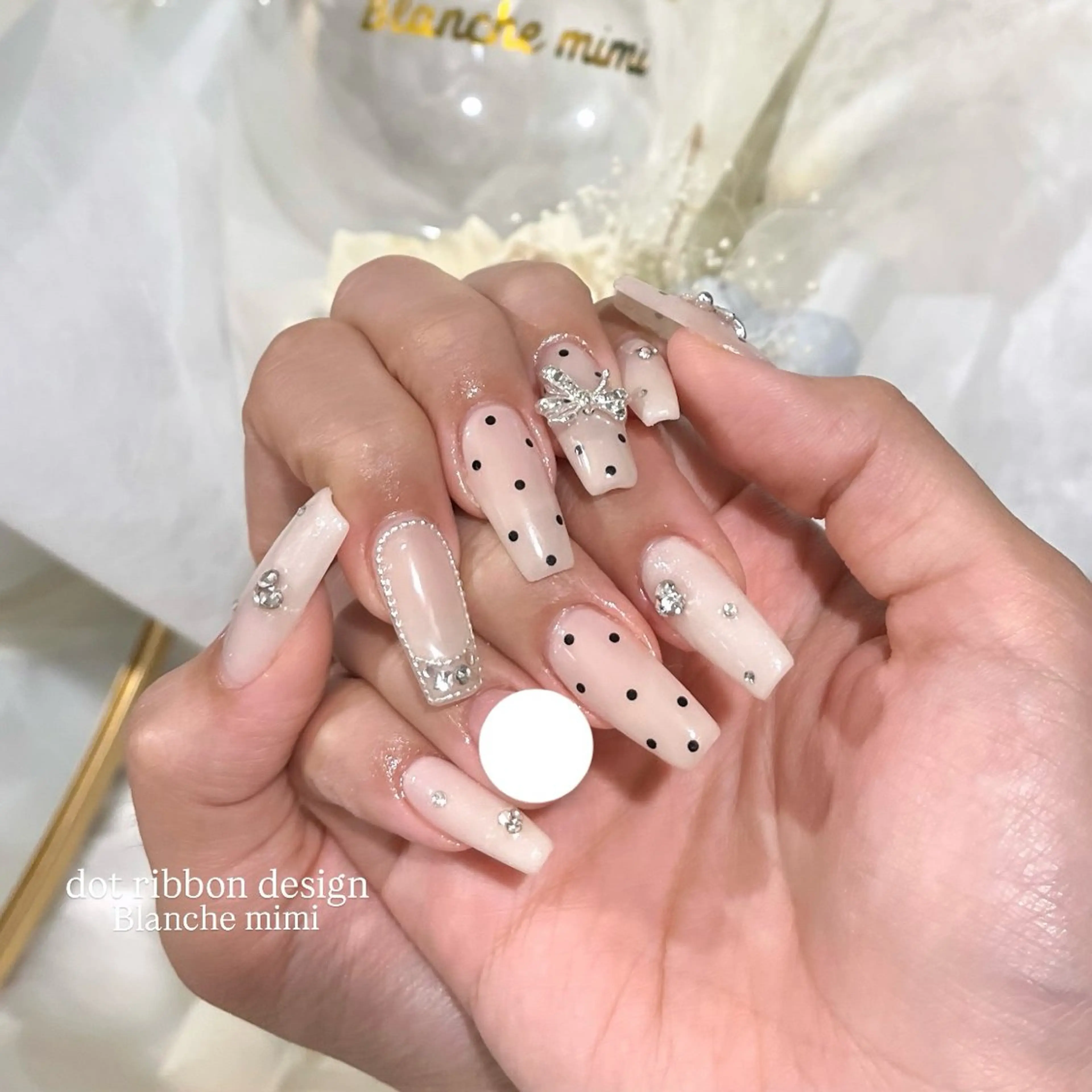 ネイル ハンドネイル Blanche mimi.u_aのネイルデザイン