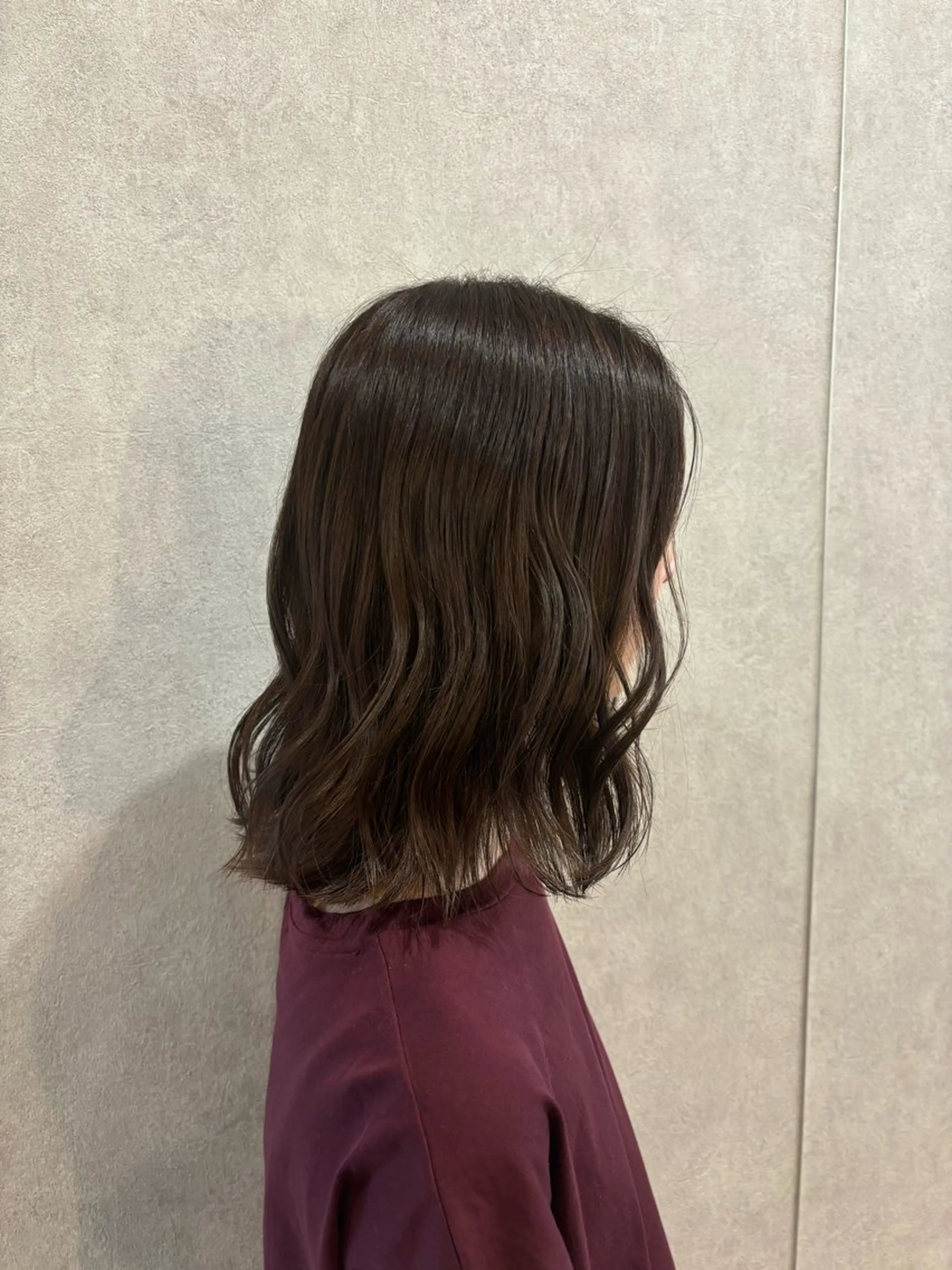 カラー アッシュ ベージュカラー ヘアカラー トリートメント Yunoka/切りっ ぱなし/顔まわりのヘアスタイル