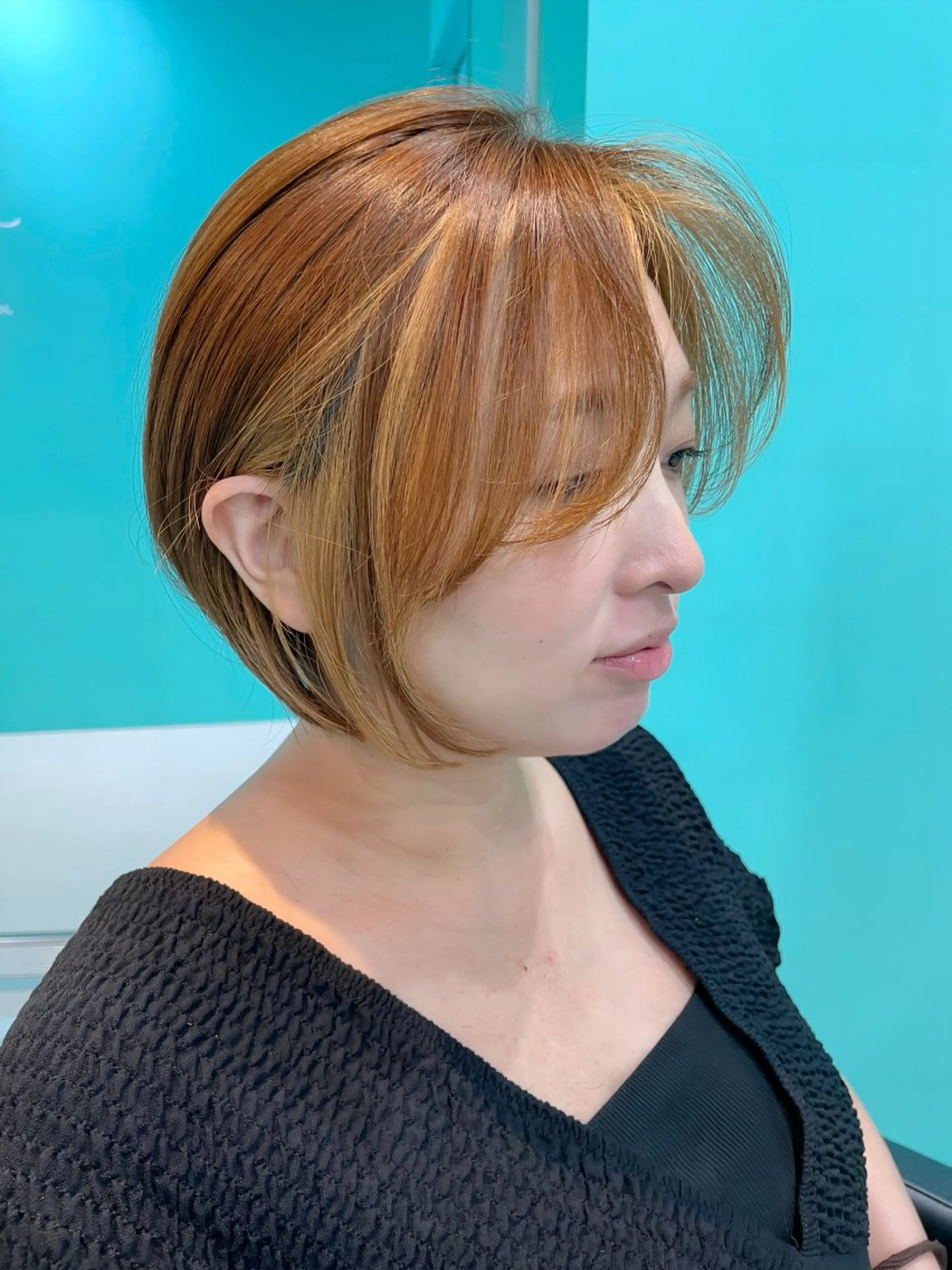 ショート カラー ベージュカラー ブリーチ ダブルカラー ハイライトカラー ミルクティーベージュ 🫧ショート/ボブ 池袋西口・泡渕✂️のヘアスタイル