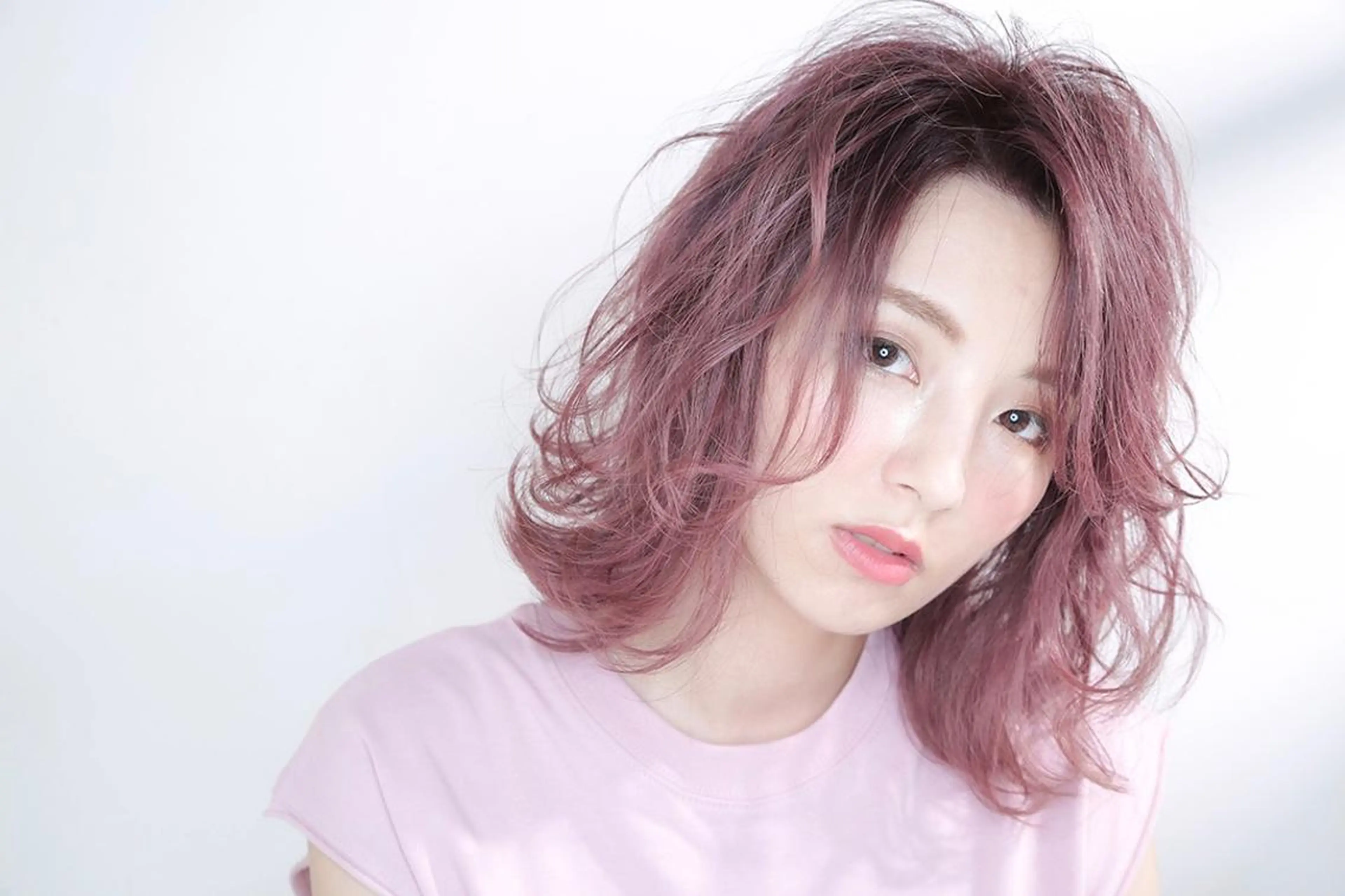 ミディアム ブリーチ/髪質改善 NYNY大久保のヘアスタイル