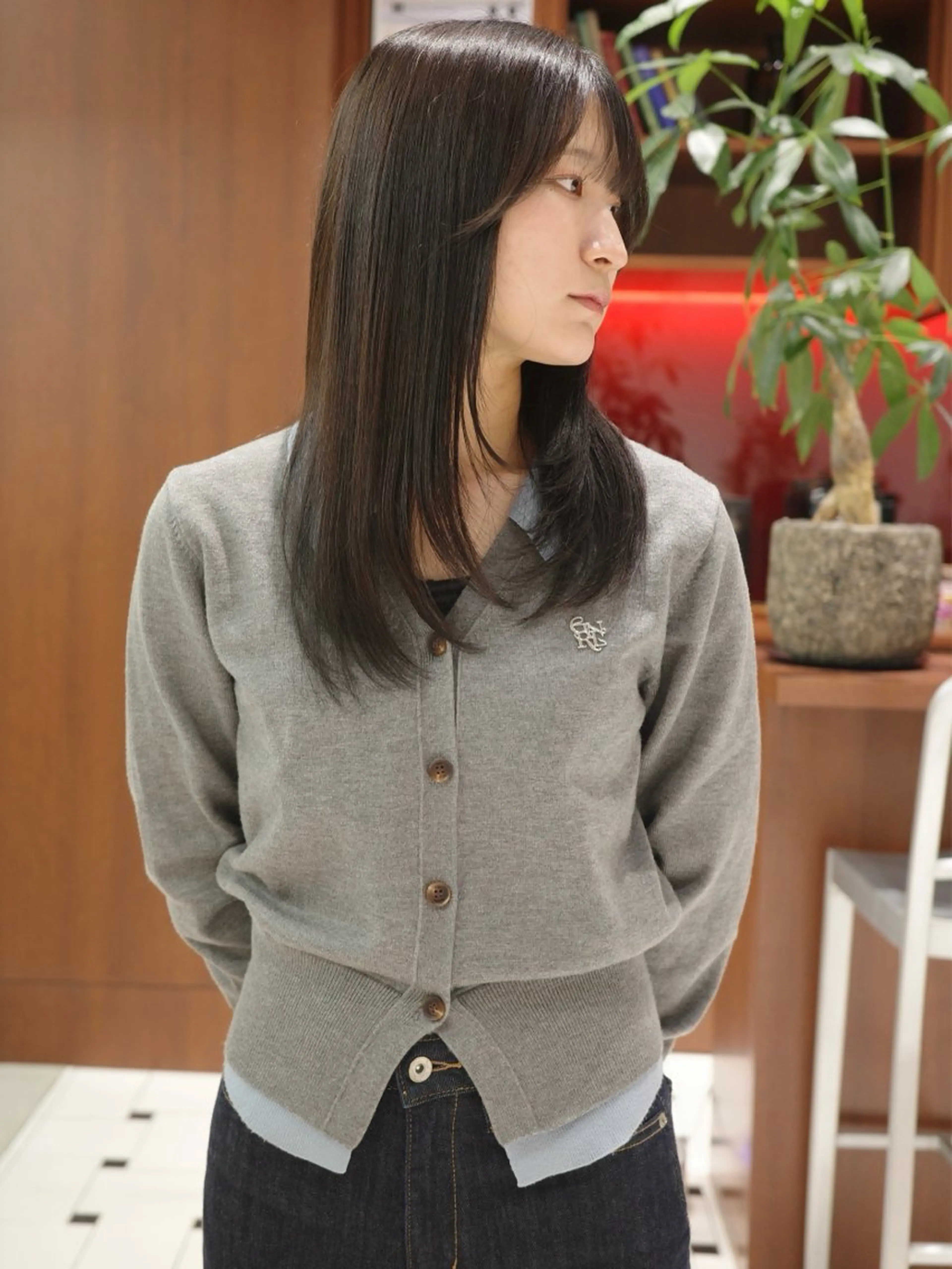 ロング カット (𝐡)𝐰𝐢𝐦 𝐲𝐮𝐧𝐚のヘアスタイル