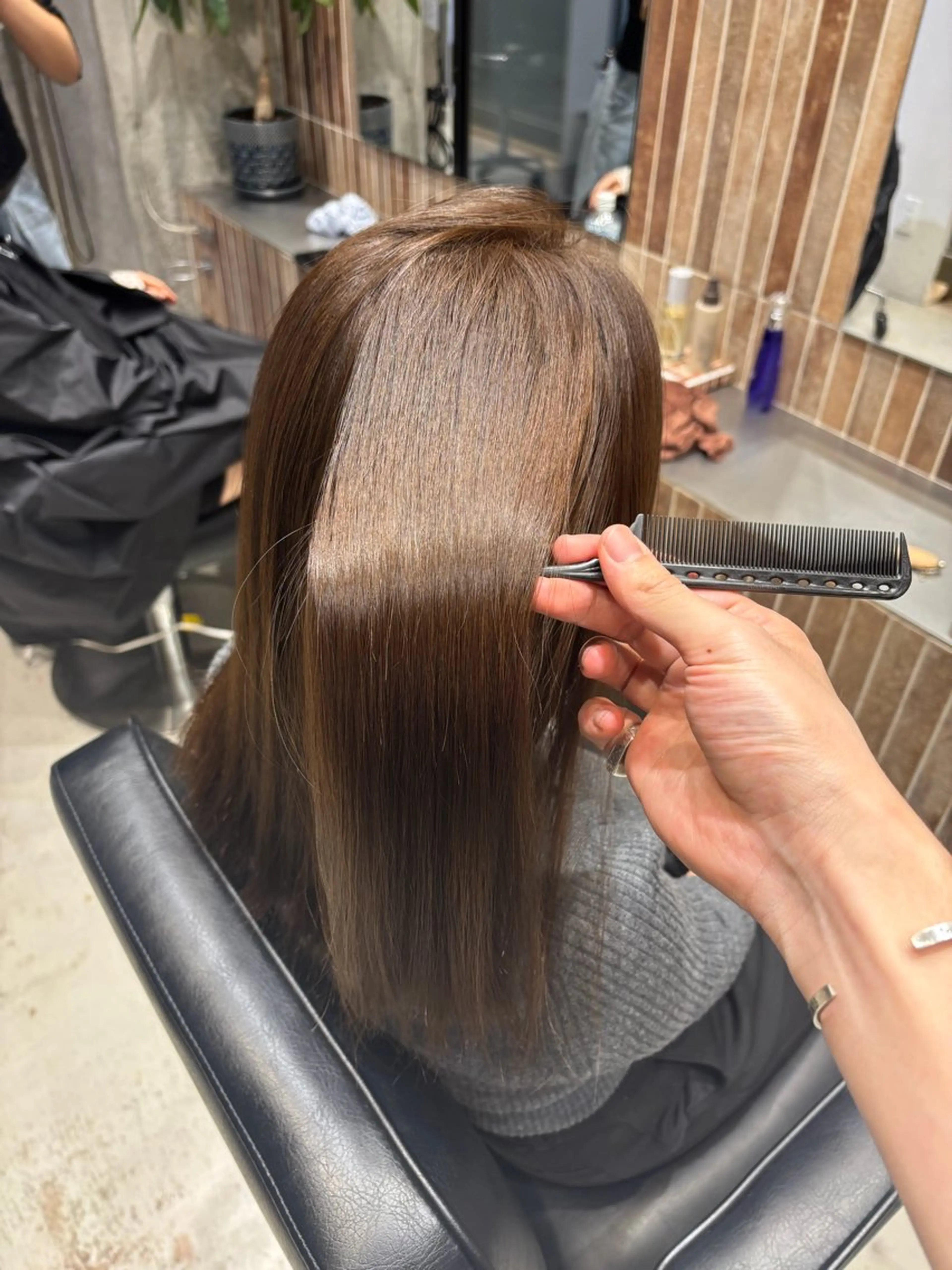 セミロング パーマ トリートメント ヘアセット 🫧透明感カラー/ 髪質改善/縮毛/🫧のヘアスタイル