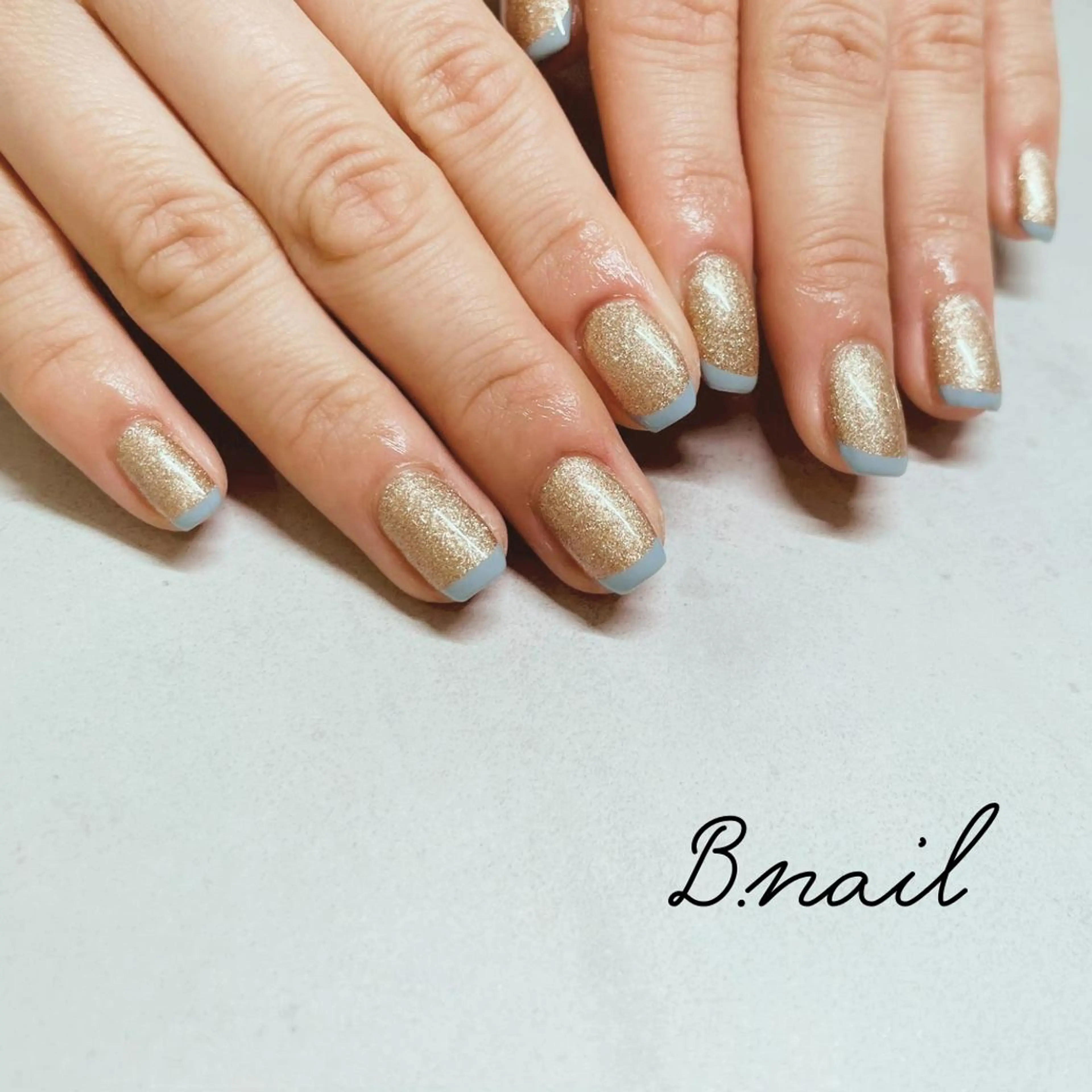 ネイル ブルー フレンチネイル ゴールド ラメ(グリッター) B.nail mitoのネイルデザイン