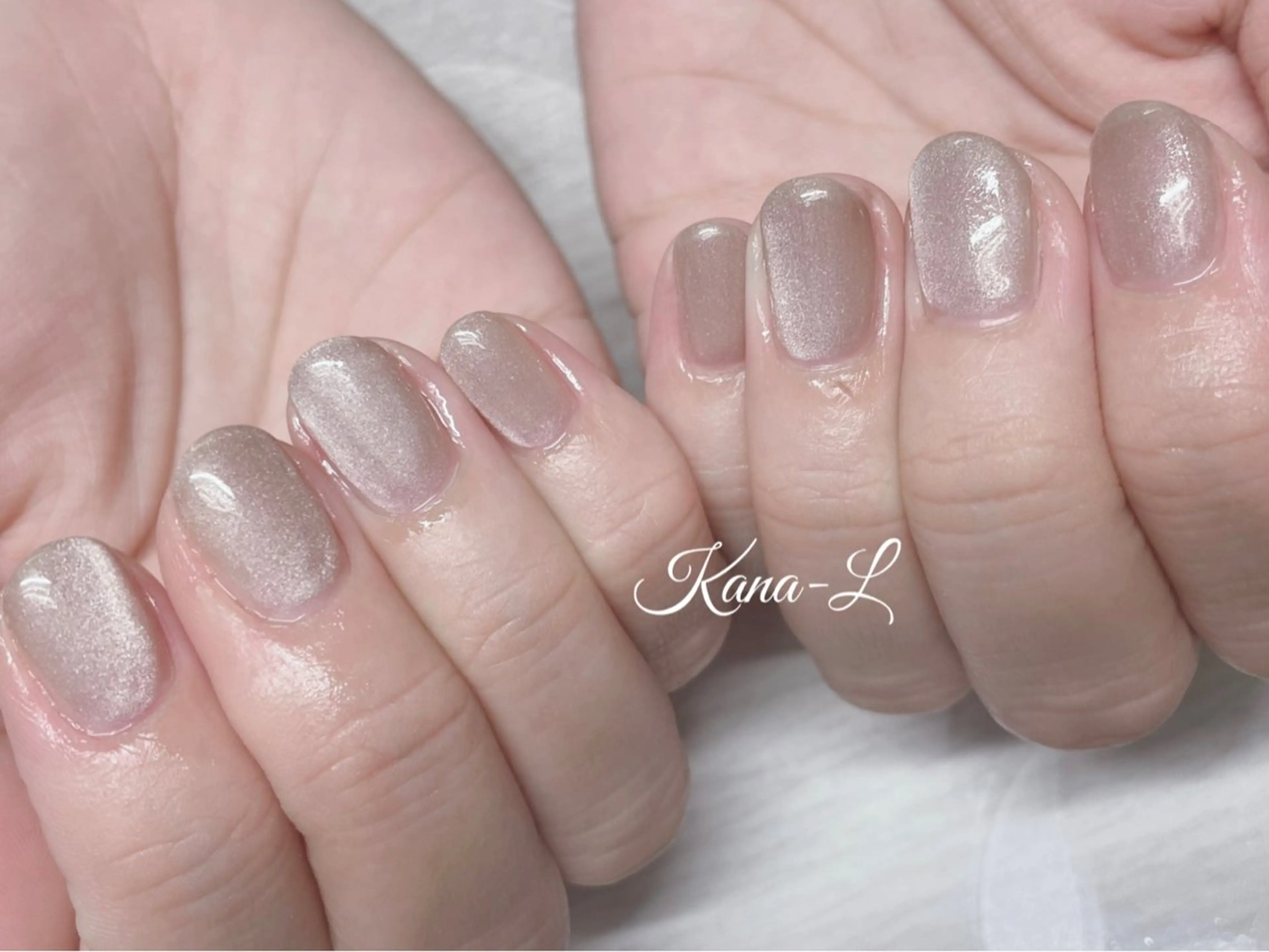 ネイル ジェルネイル 韓国ネイル マグネットネイル パラジェル ワンホンネイル 芦辺 香奈のネイルデザイン