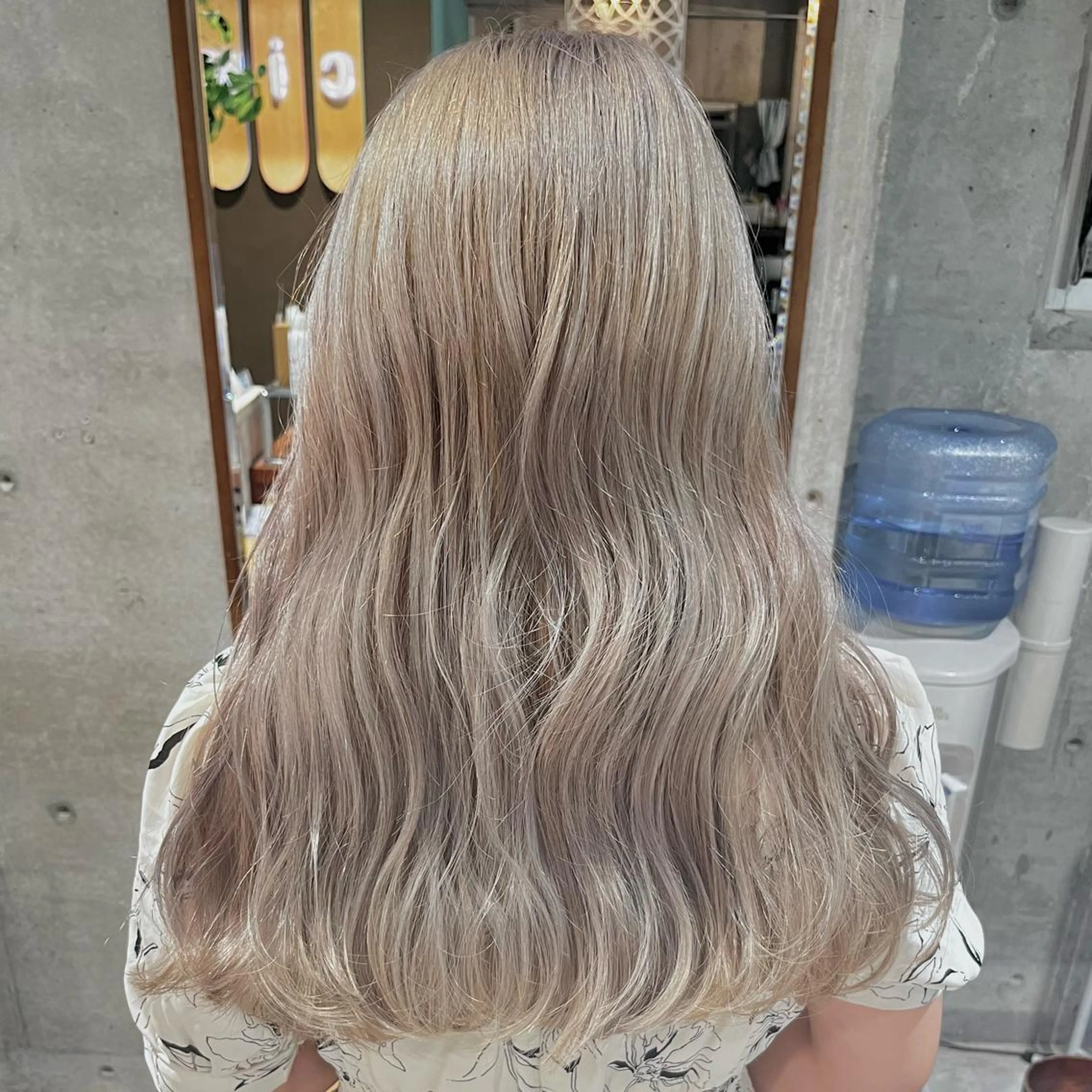 セミロング カラー ERNEST OSAKA所属・堺 鳳 ママ美容師 yukariのヘアスタイル