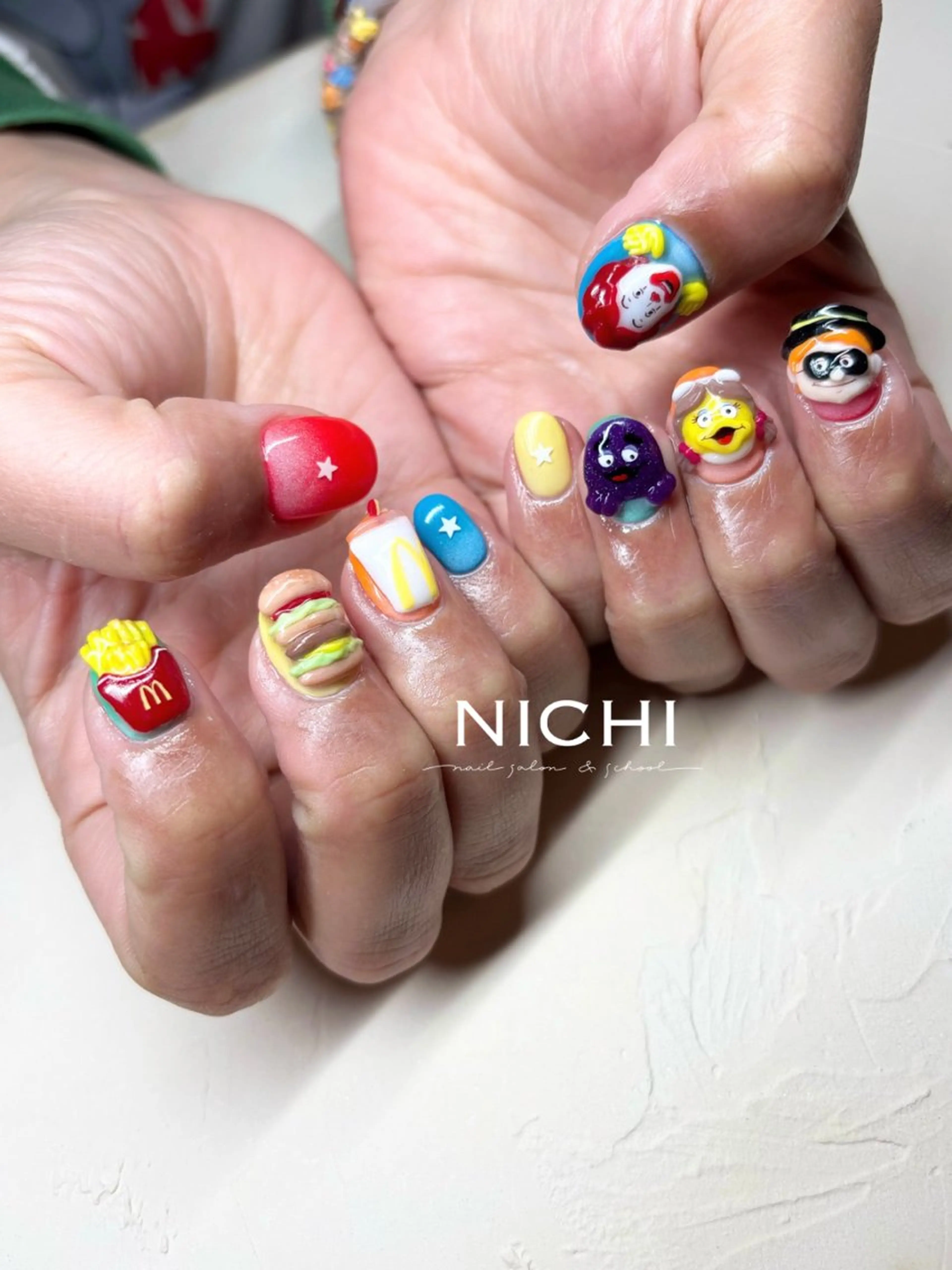 ネイル NICHI 田所梨英のネイルデザイン