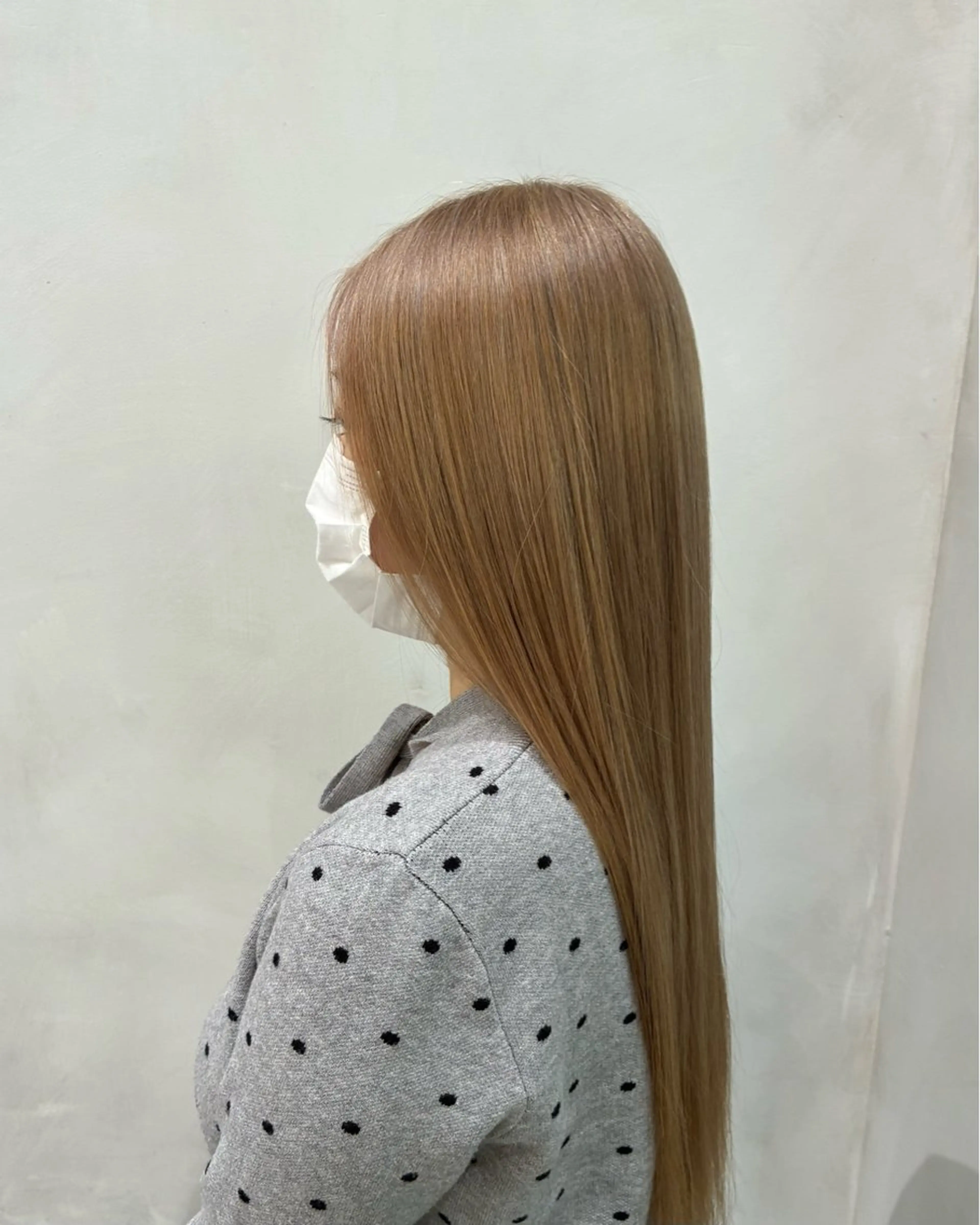 ロング ヘアカラー トリートメント ハイトーン/韓国ヘア senaのヘアスタイル