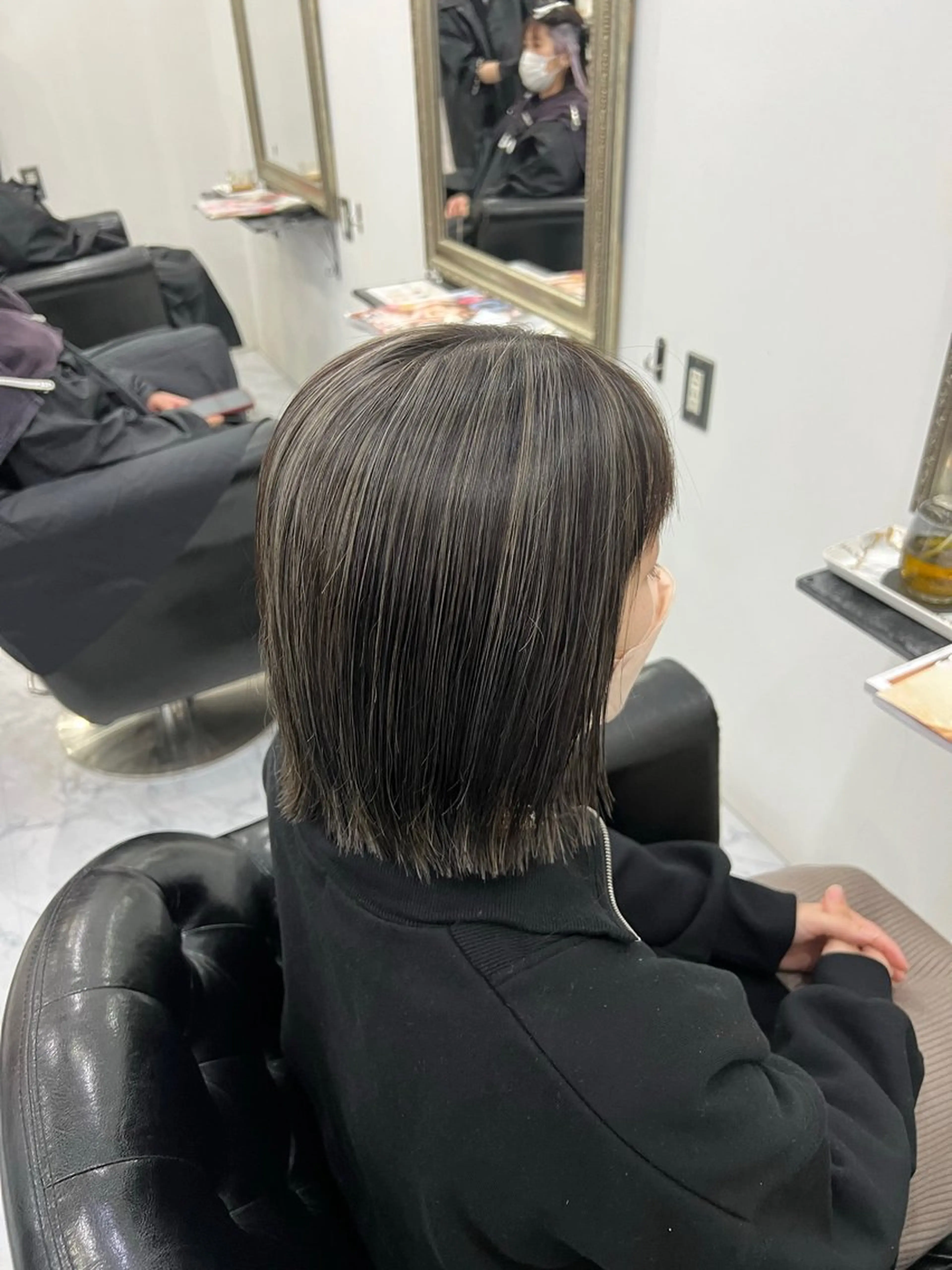 ショート ハイライト ヘアカラー トリートメント MAYU / Raf.のヘアスタイル