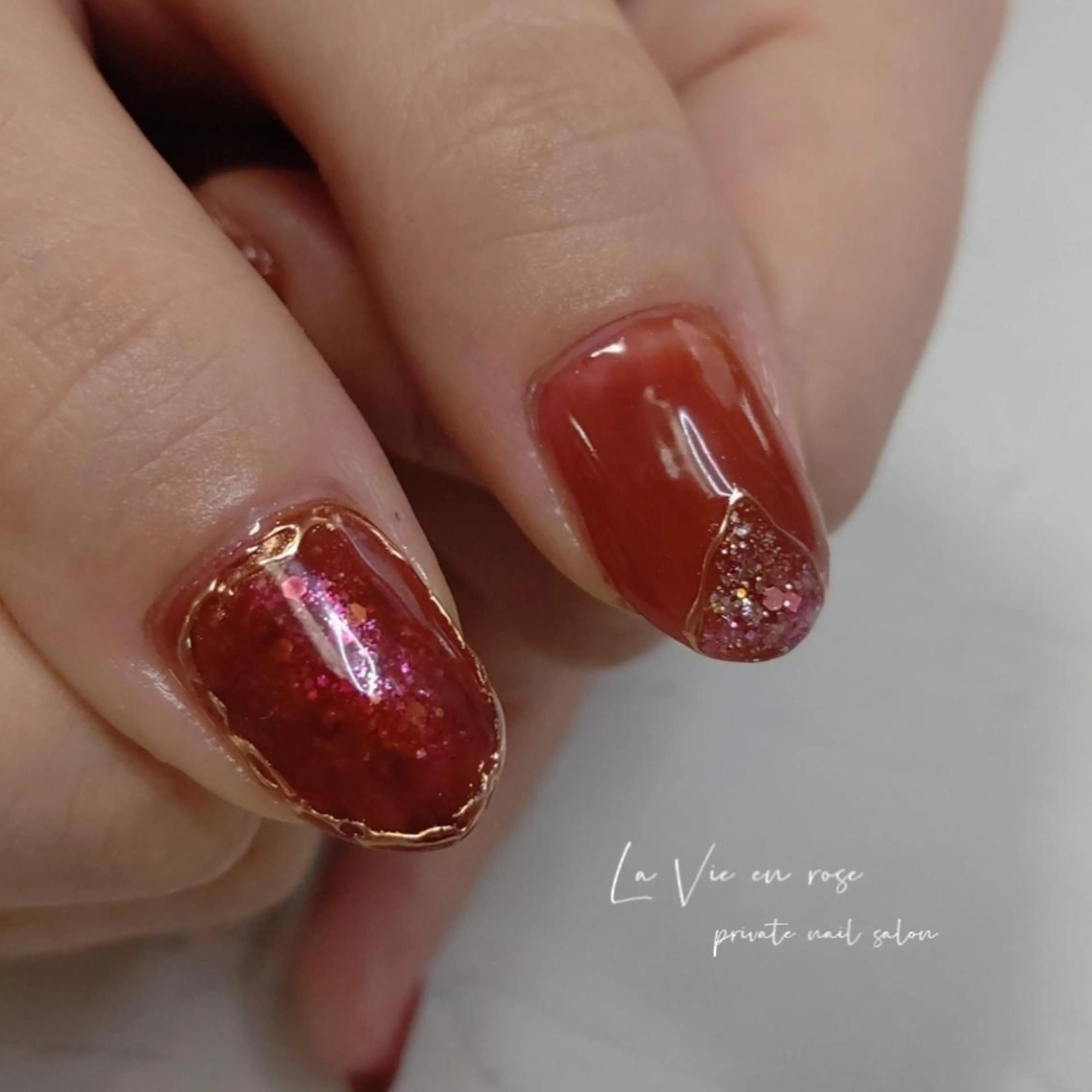 ネイル ニュアンスネイル ラヴィアン ローズのネイルデザイン