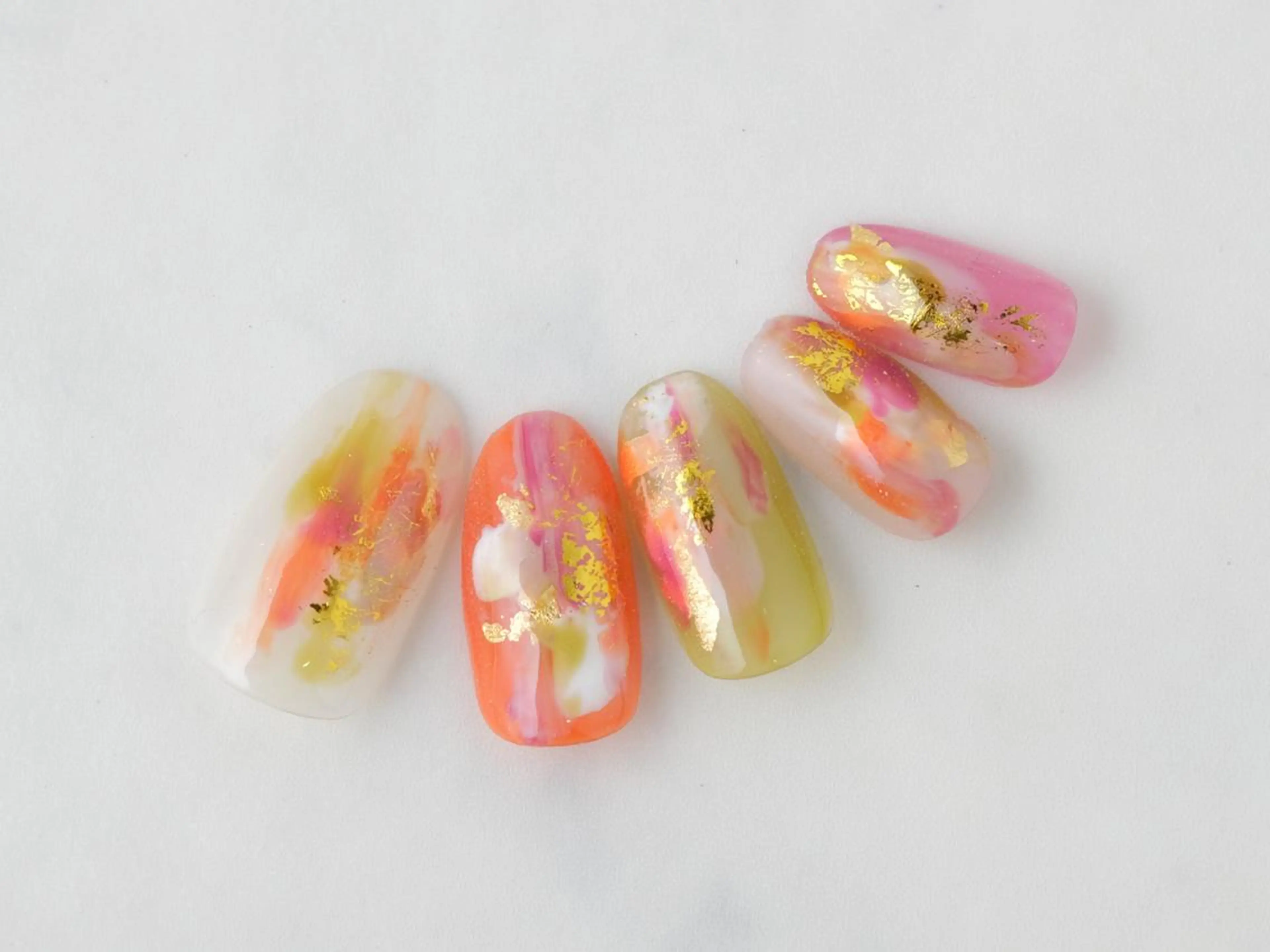 ネイル colorful nailのネイルデザイン